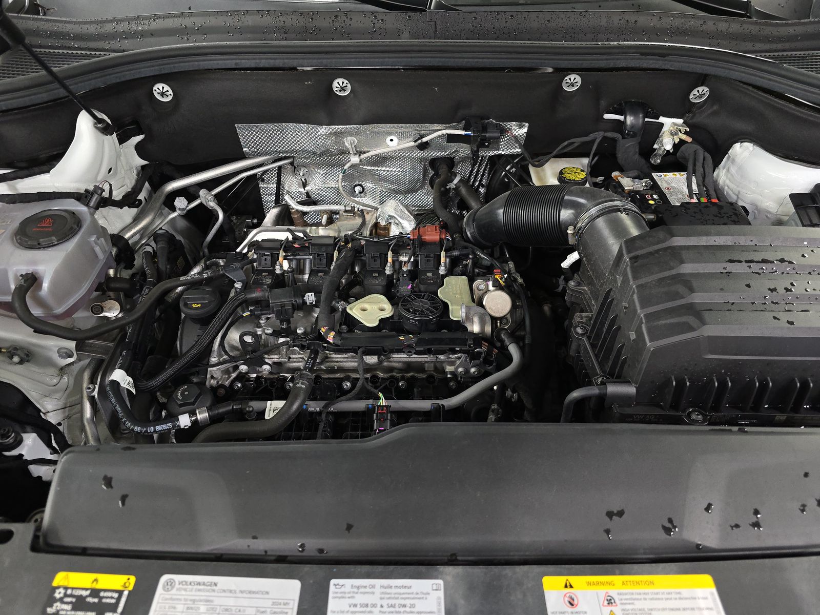 2024 Volkswagen Atlas 2.0T Peak Edition SEL AWD