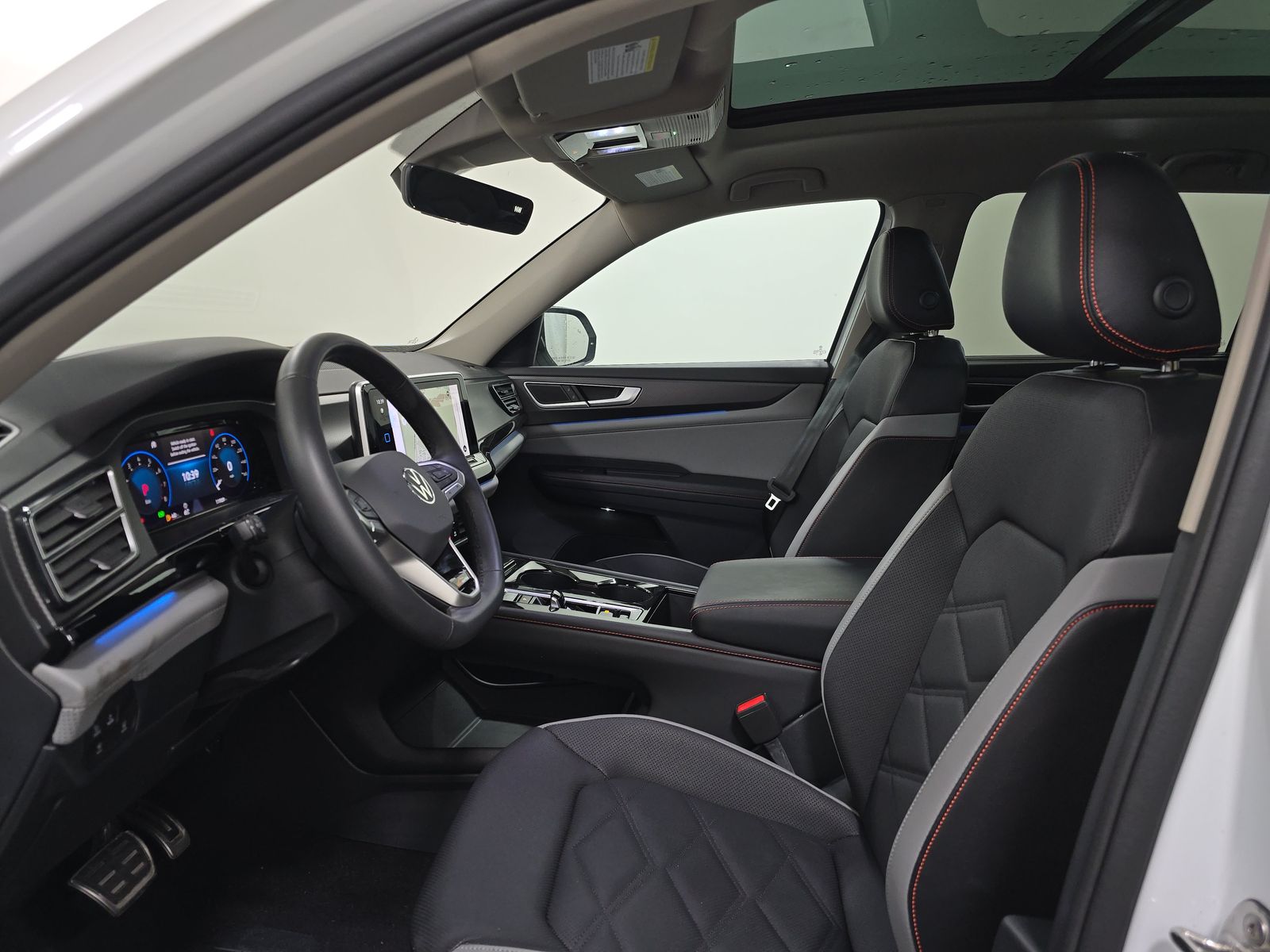 2024 Volkswagen Atlas 2.0T Peak Edition SEL AWD