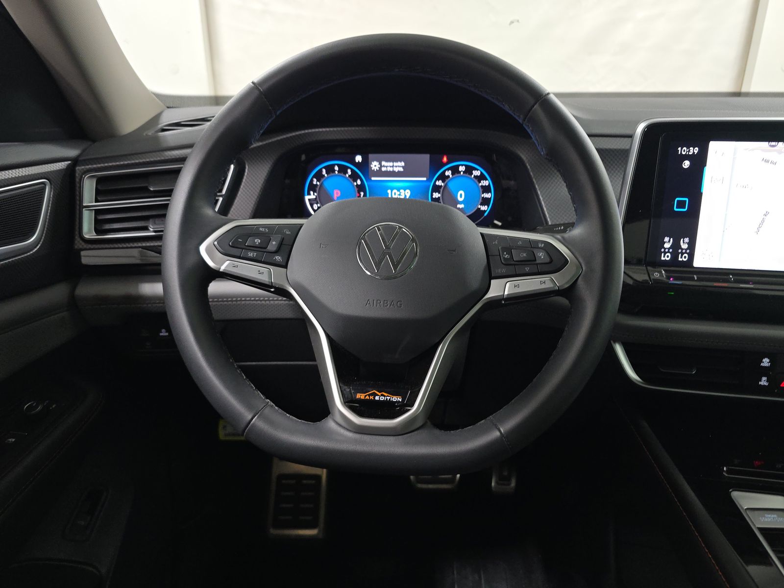 2024 Volkswagen Atlas 2.0T Peak Edition SEL AWD