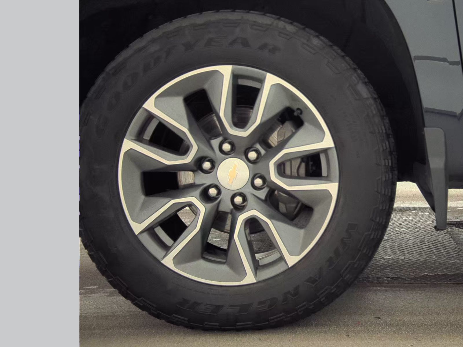 2023 Chevrolet Silverado 1500 LT AWD