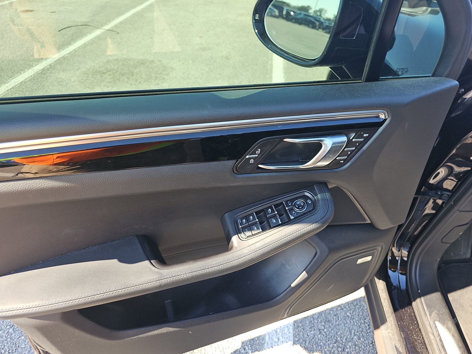 2022 Porsche Macan S AWD