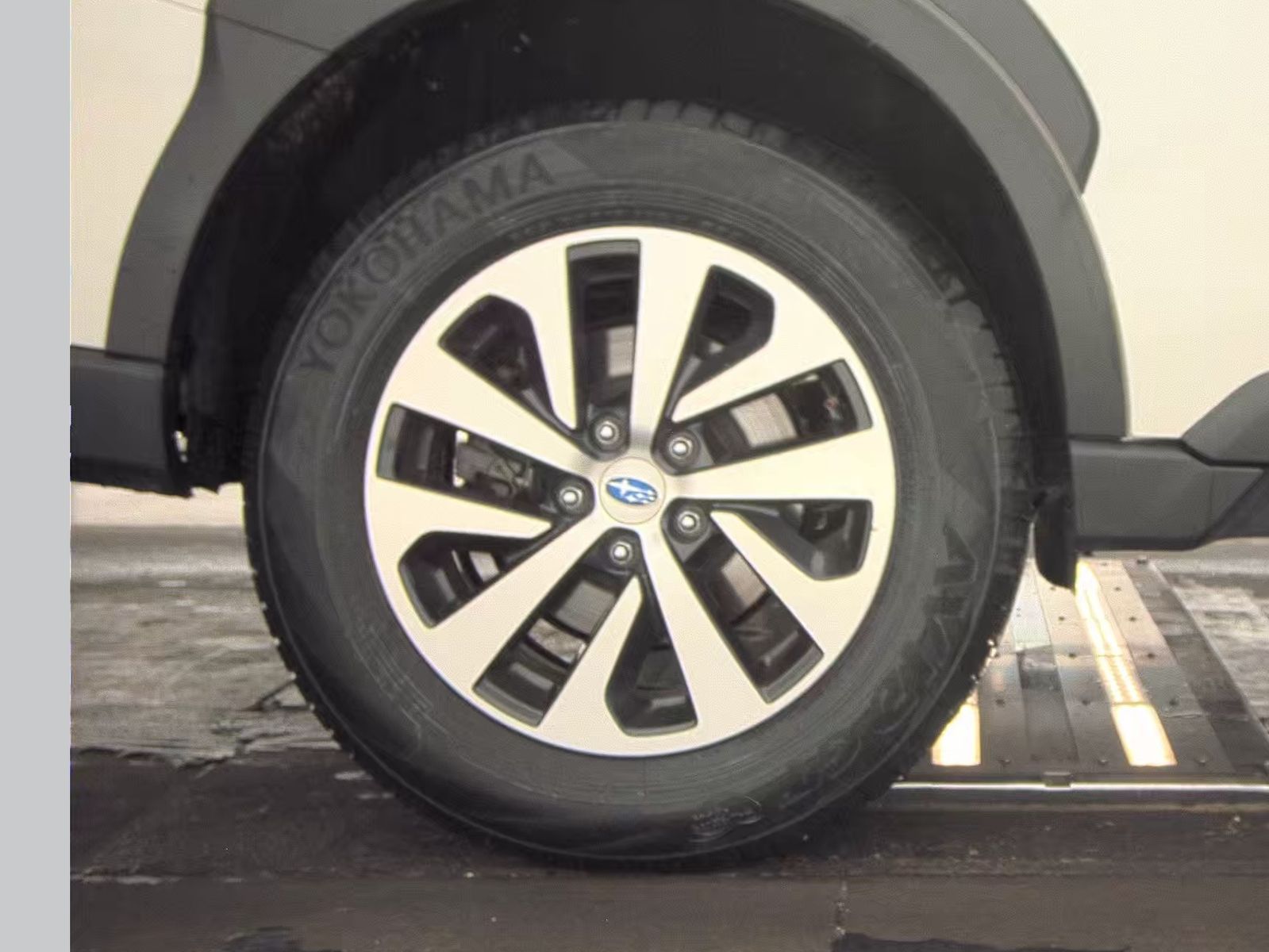 2023 Subaru Outback Premium AWD