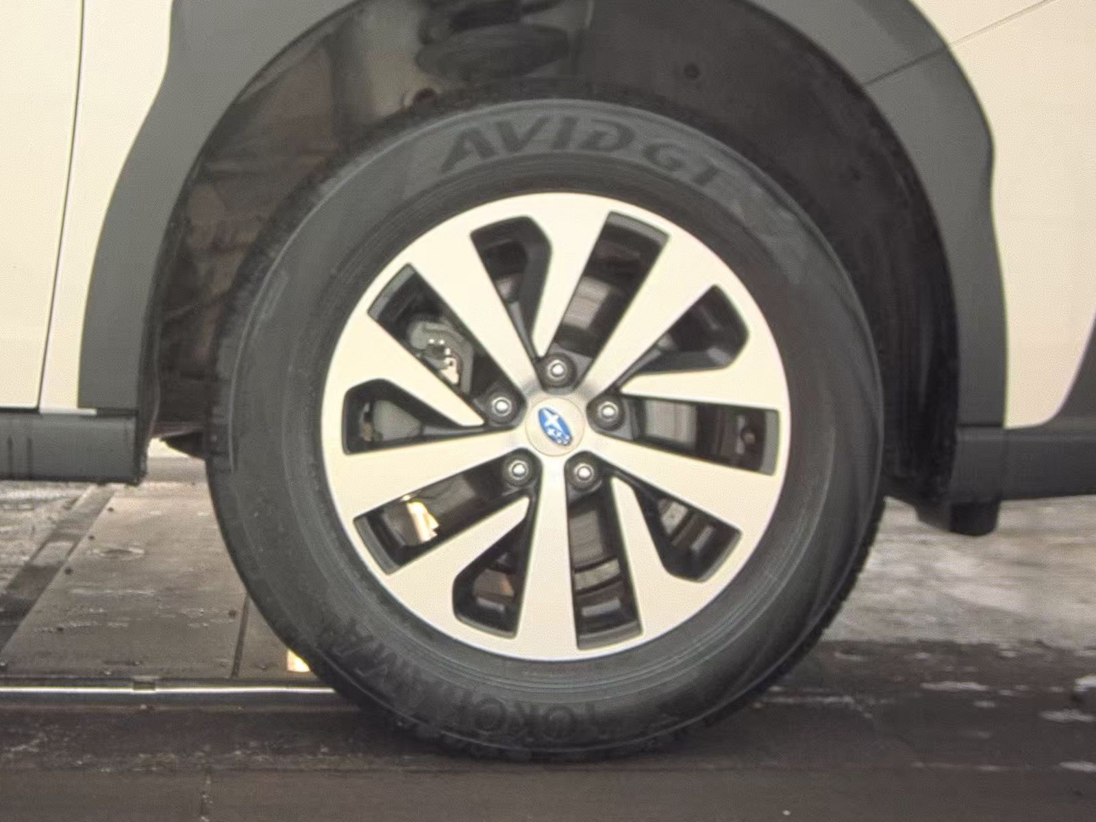 2023 Subaru Outback Premium AWD