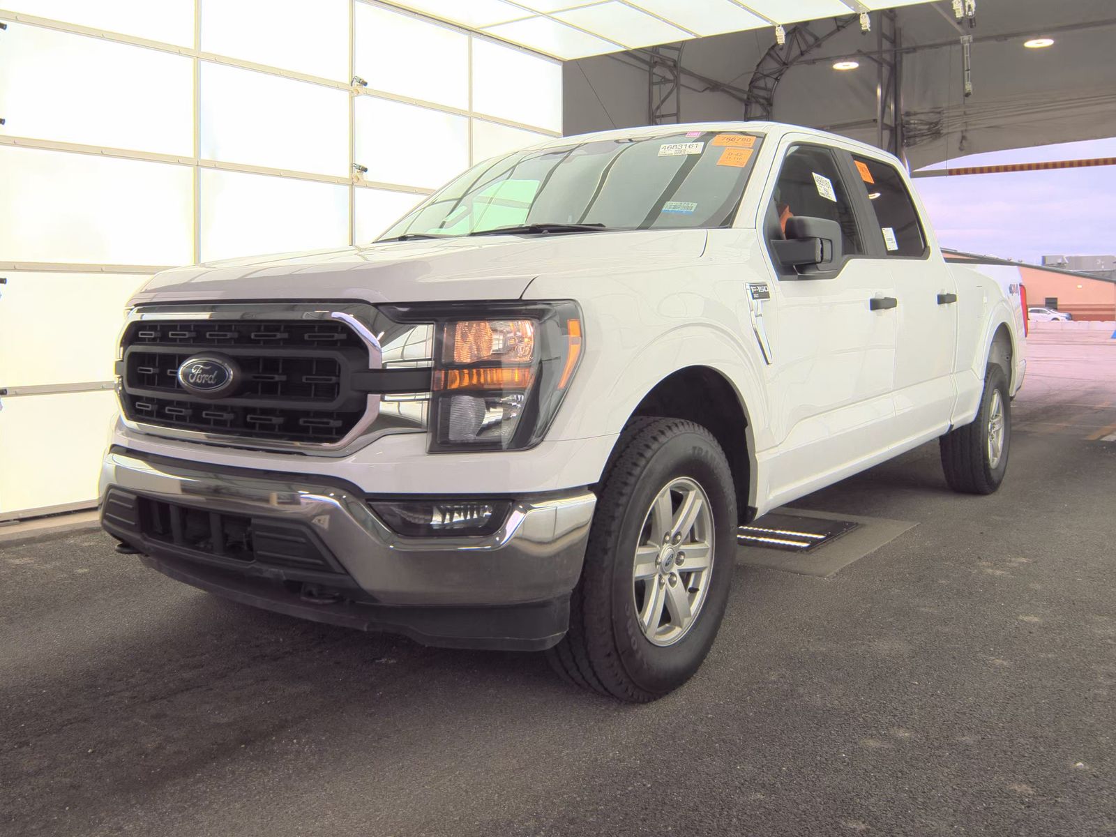 2023 Ford F-150 XLT AWD