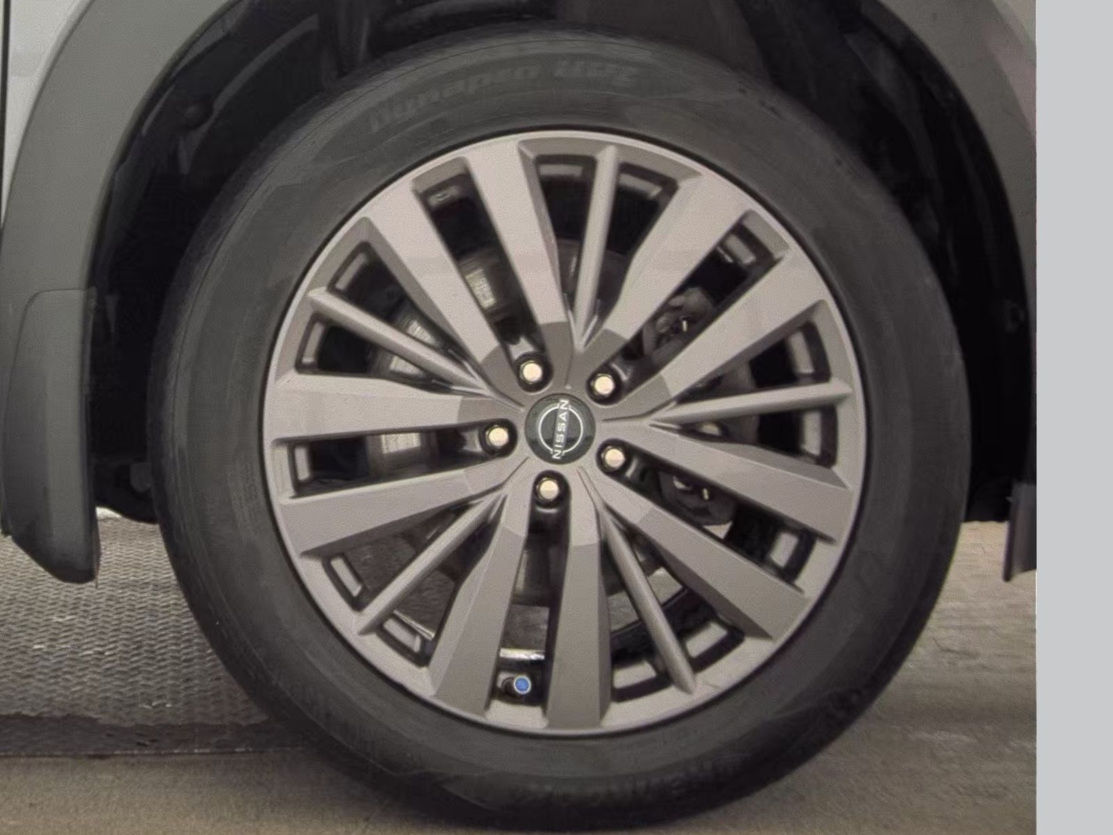 2023 Nissan Pathfinder SL AWD