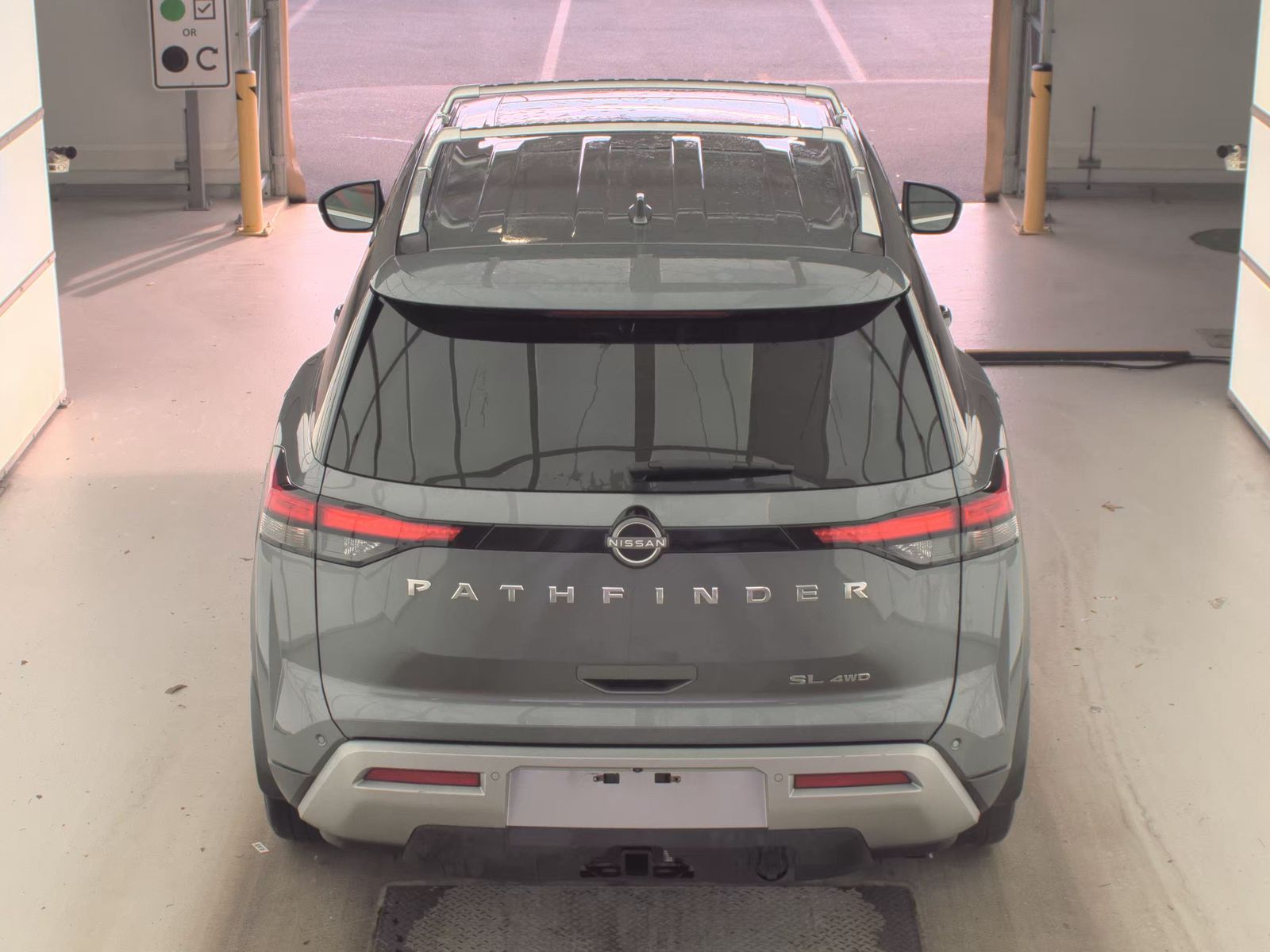 2023 Nissan Pathfinder SL AWD