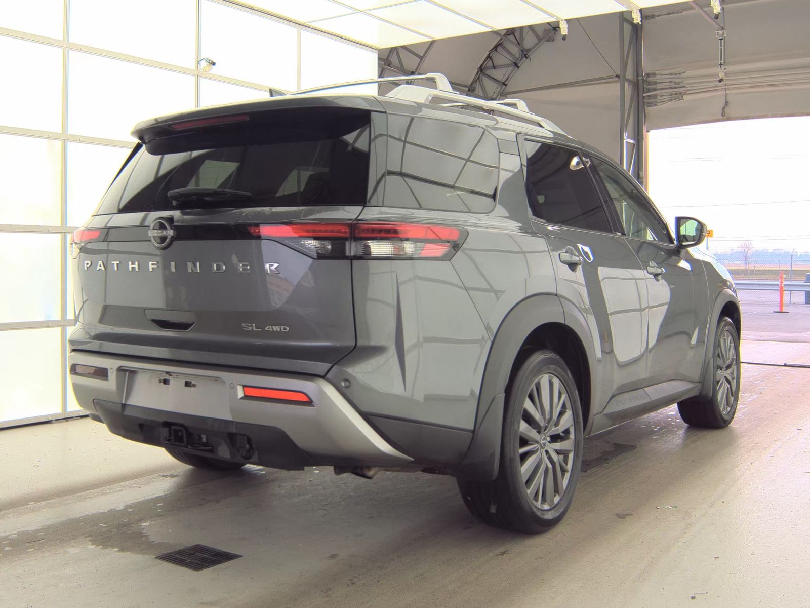 2023 Nissan Pathfinder SL AWD