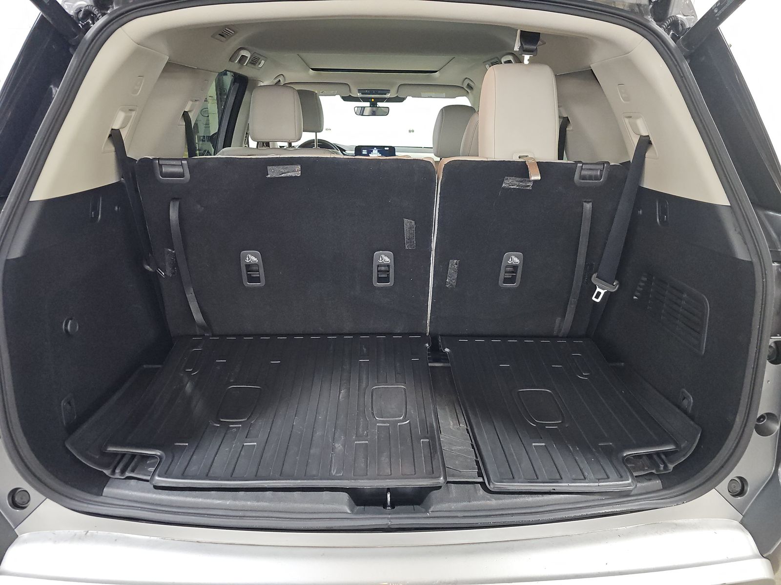 2023 Nissan Pathfinder SL AWD