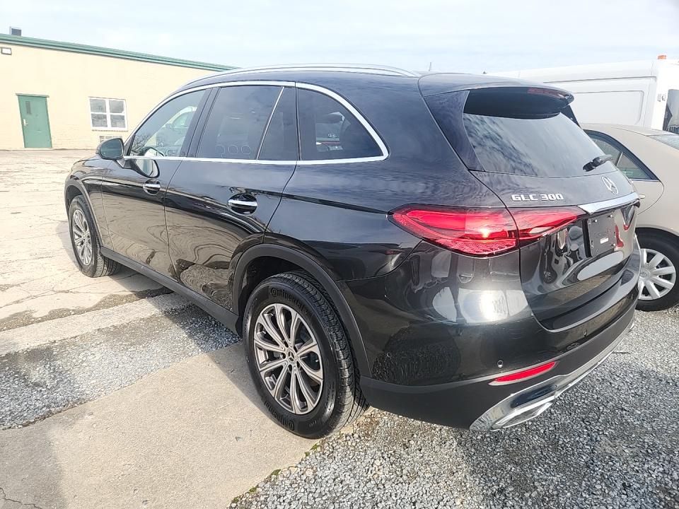 2023 Mercedes-Benz GLC GLC 300 AWD