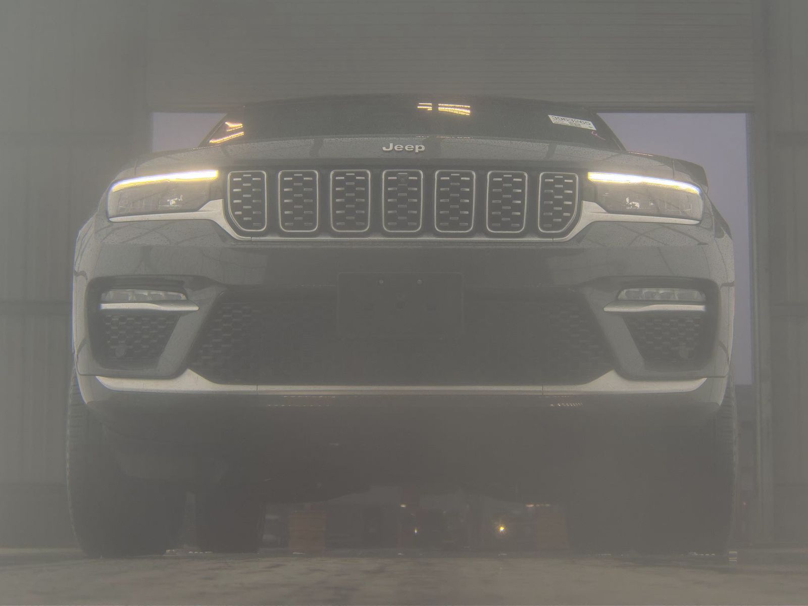 2022 Jeep Grand Cherokee Summit AWD