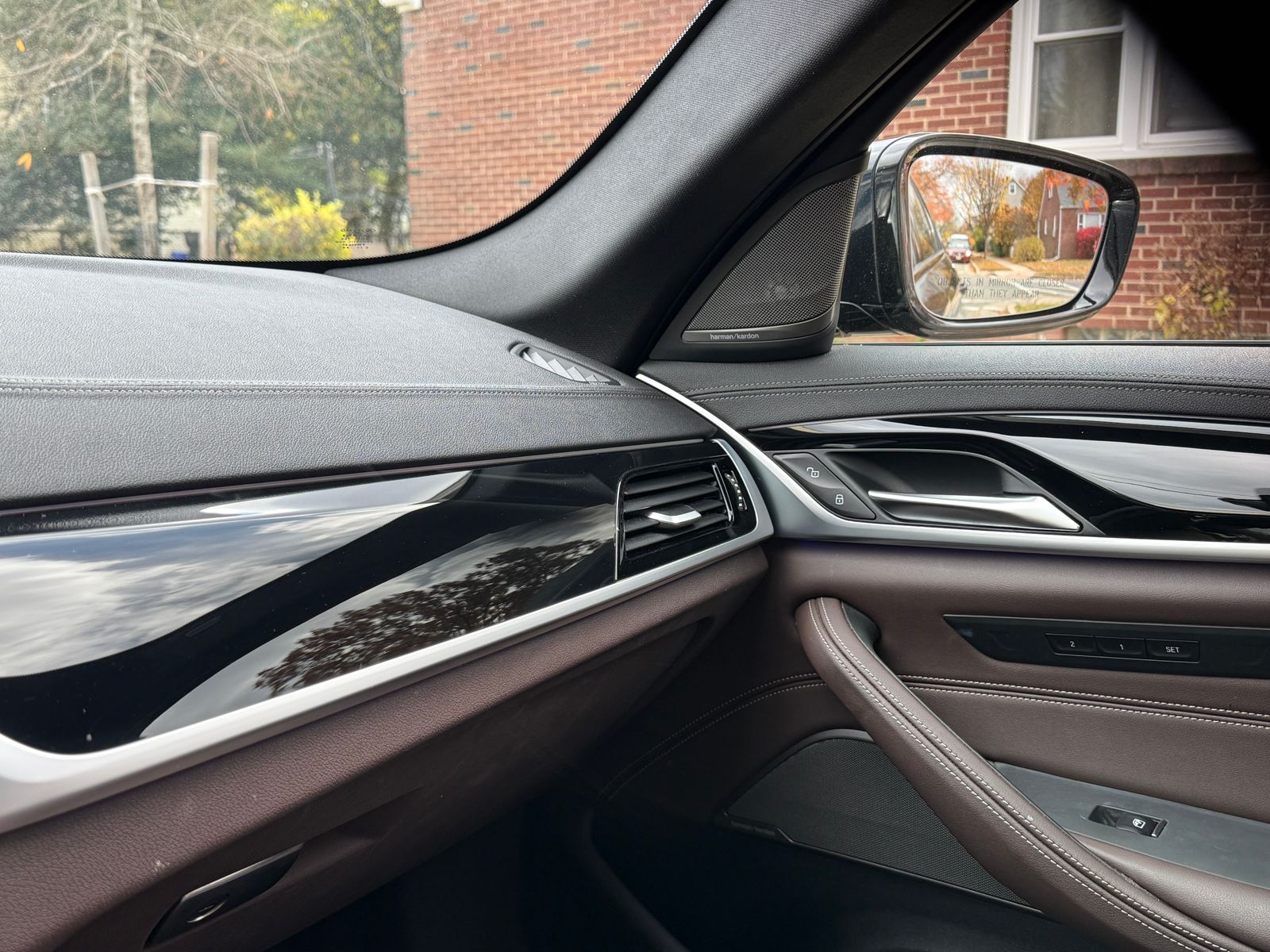 2022 BMW 5 Series M550i xDrive AWD