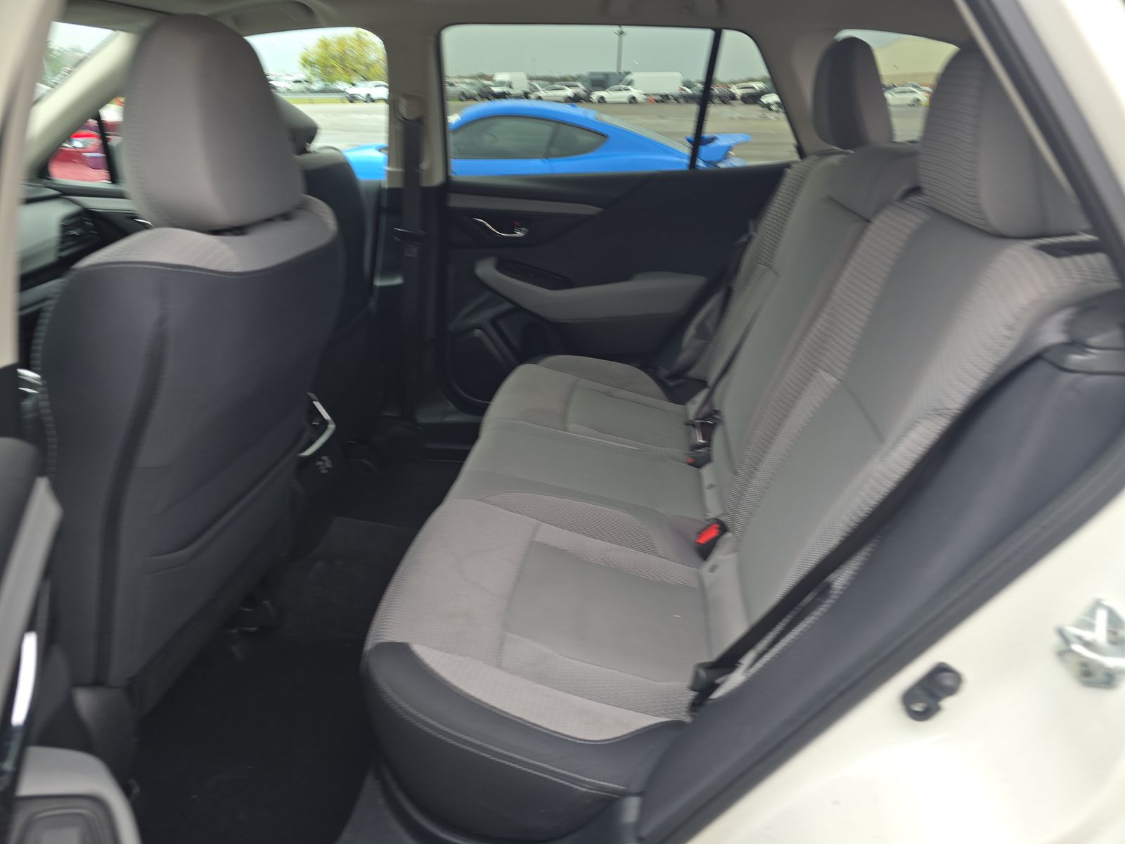 2023 Subaru Outback Premium AWD