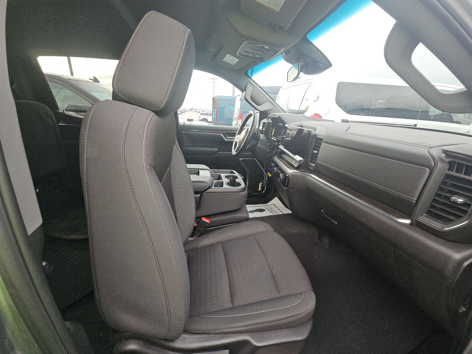 2025 Chevrolet Silverado 1500 LT AWD