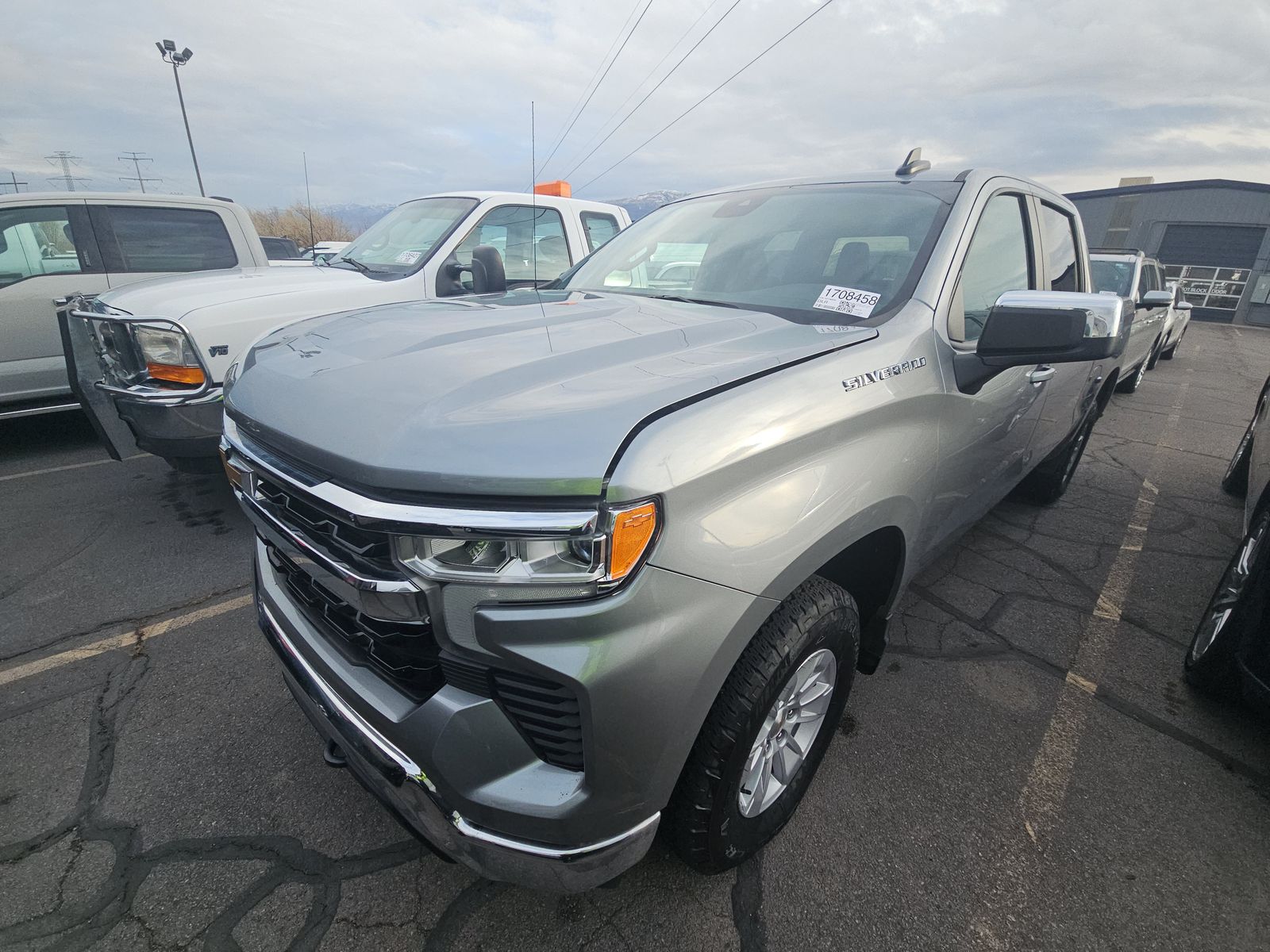 2025 Chevrolet Silverado 1500 LT AWD