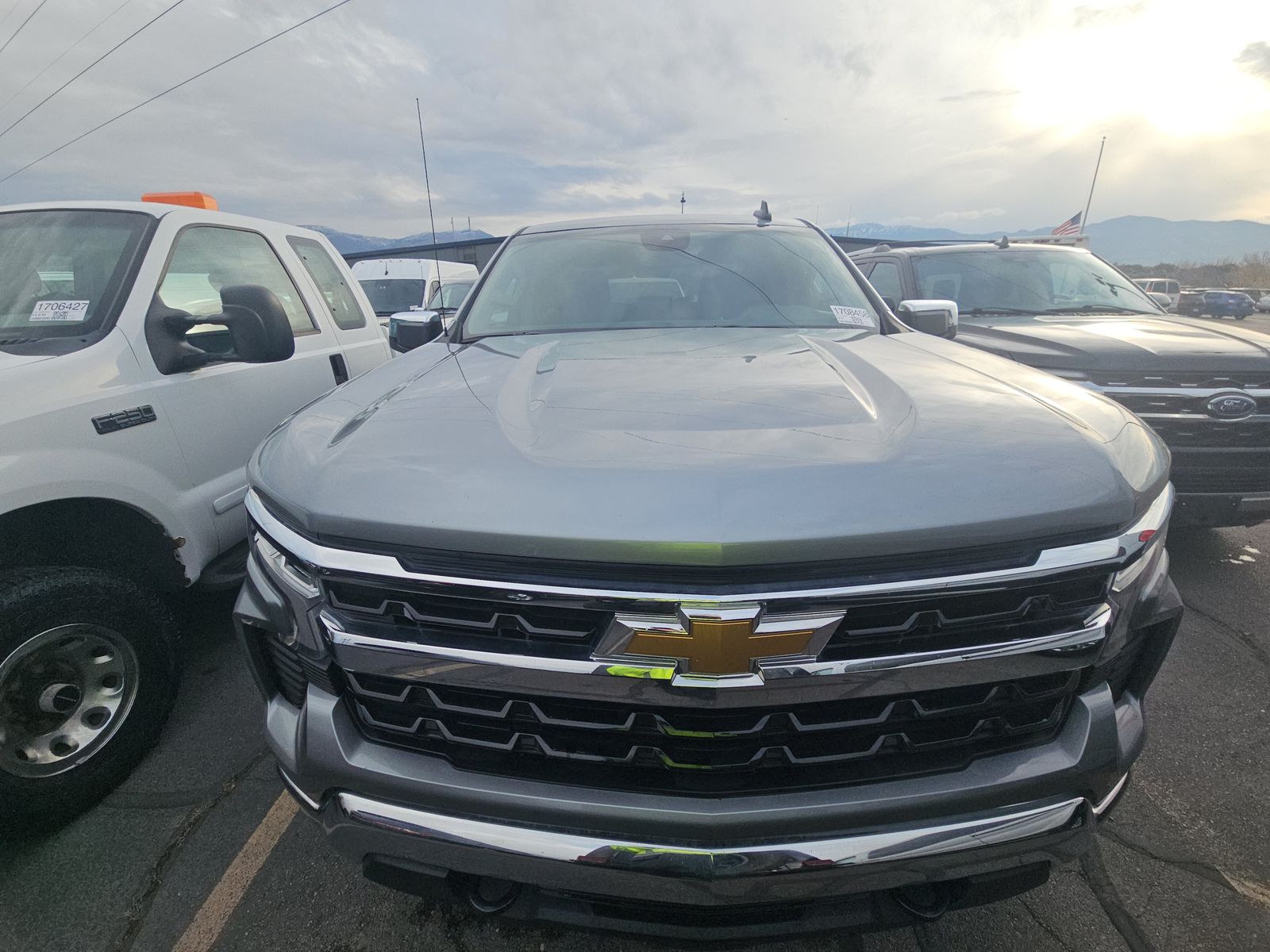 2025 Chevrolet Silverado 1500 LT AWD