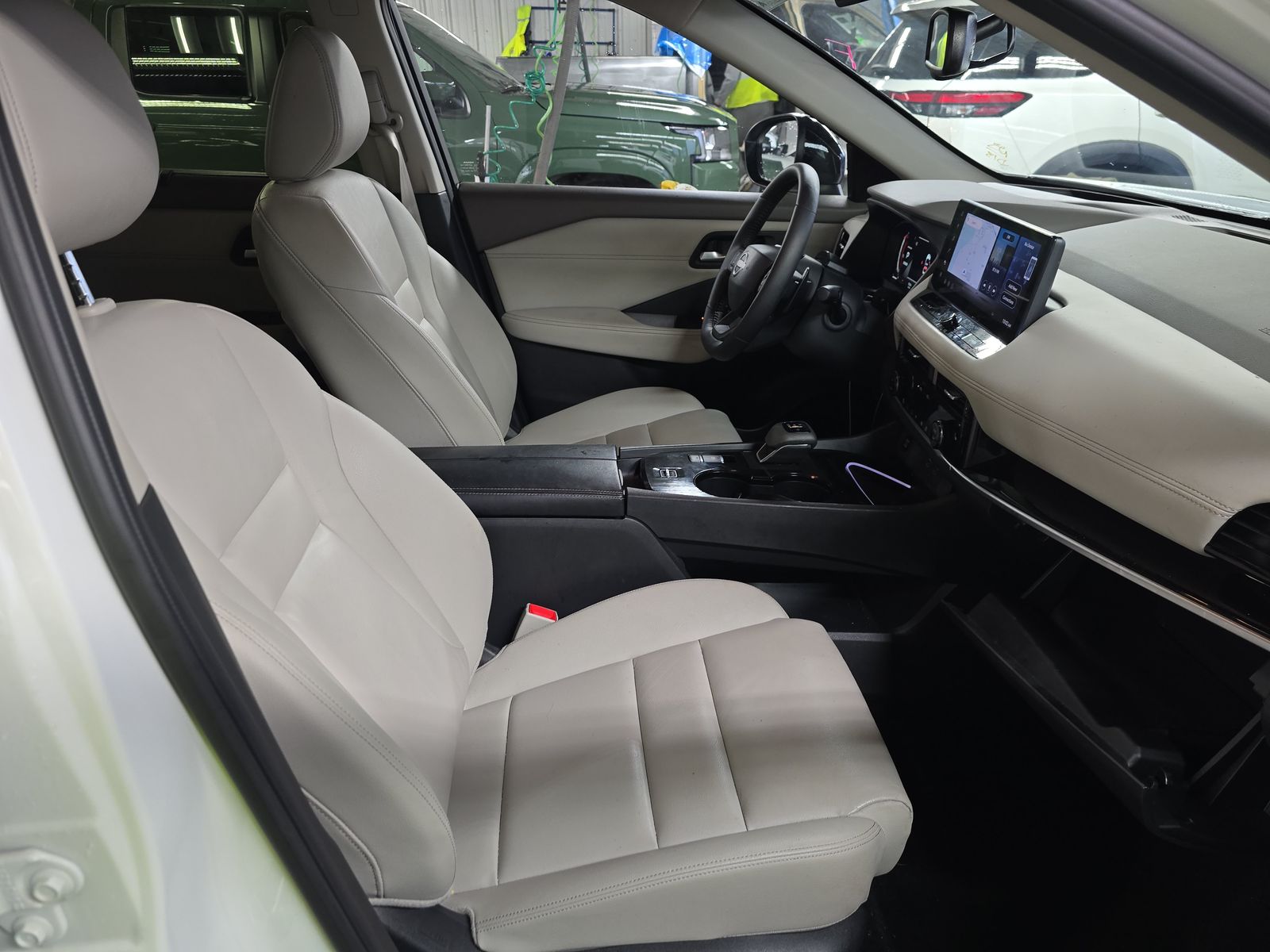 2025 Nissan Rogue SL FWD