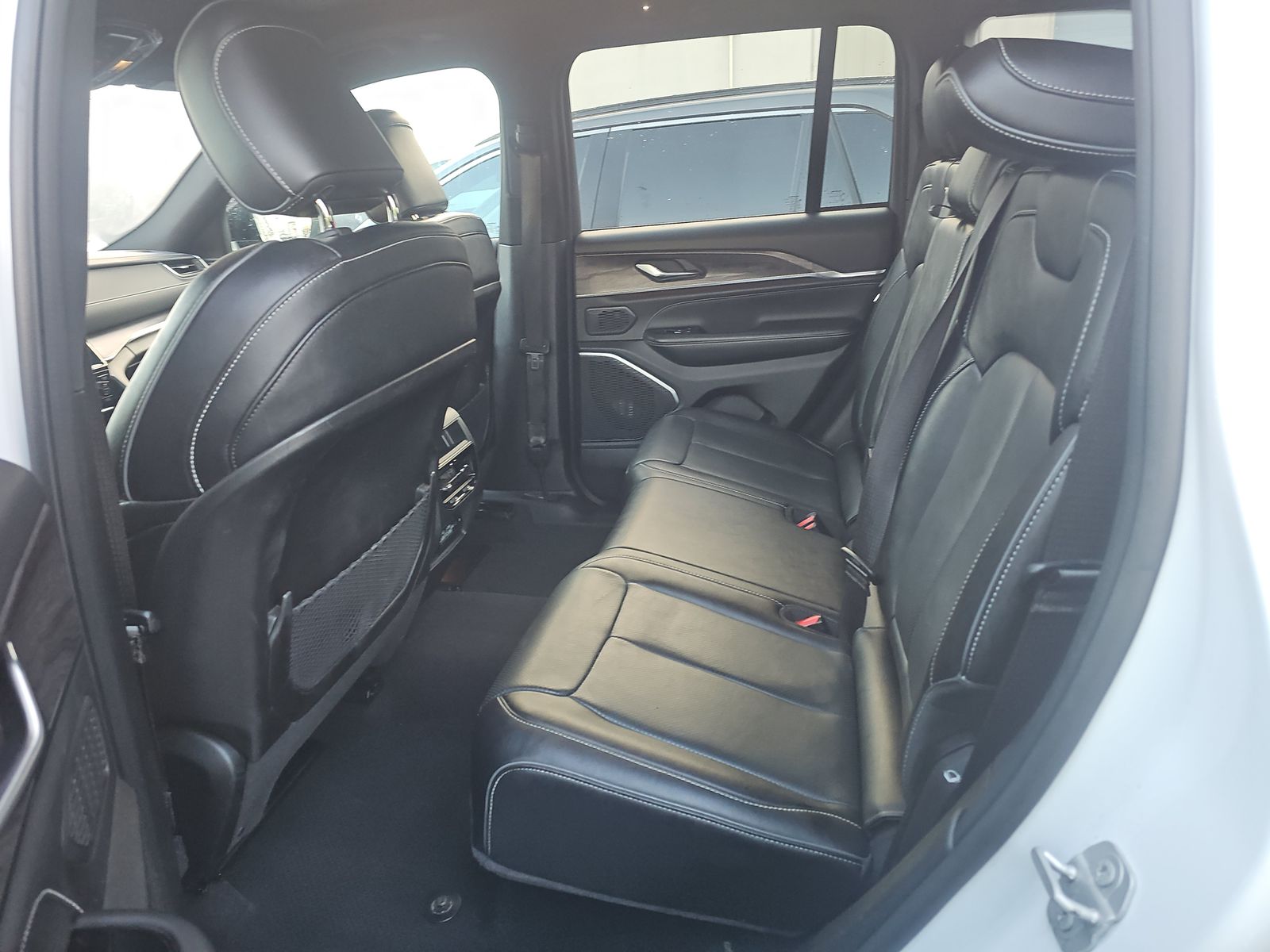 2024 Jeep Grand Cherokee Overland AWD