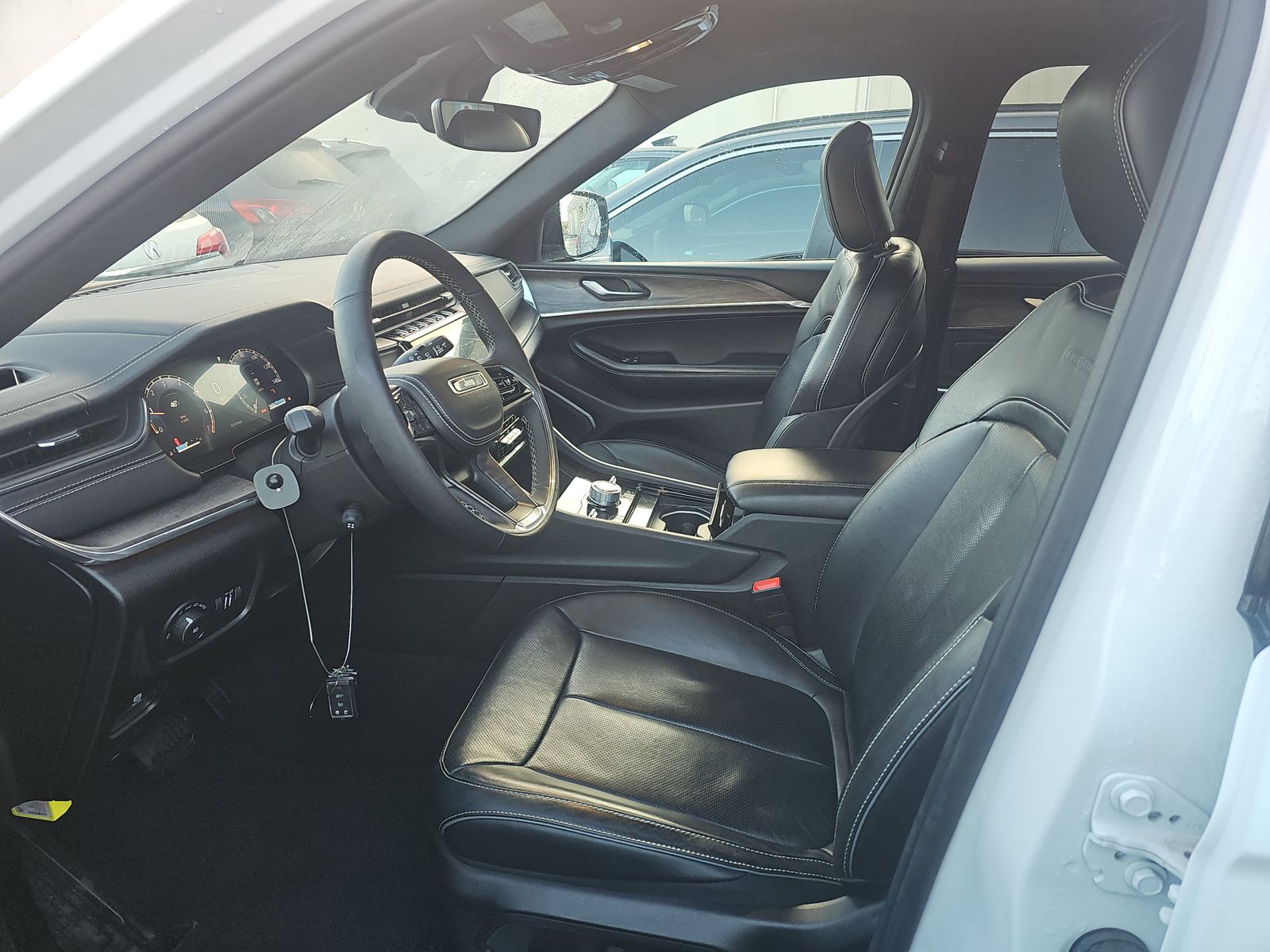 2024 Jeep Grand Cherokee Overland AWD