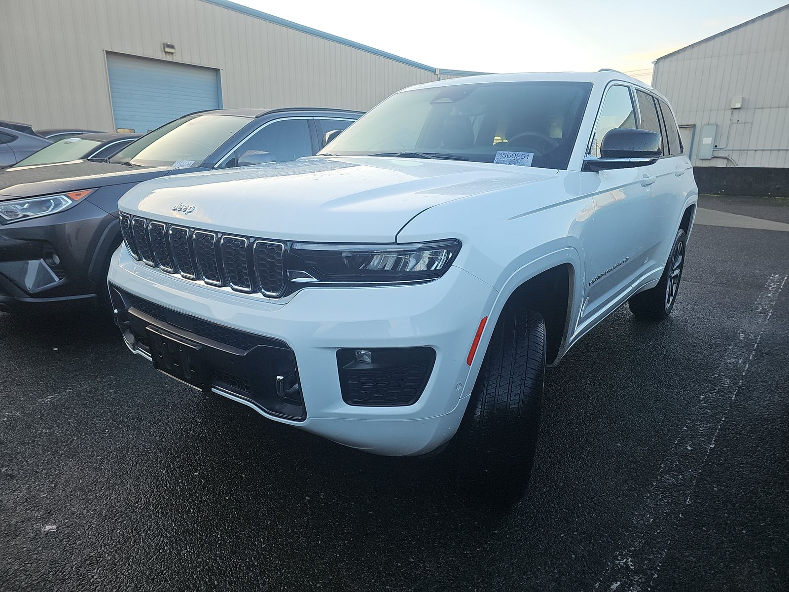 2024 Jeep Grand Cherokee Overland AWD