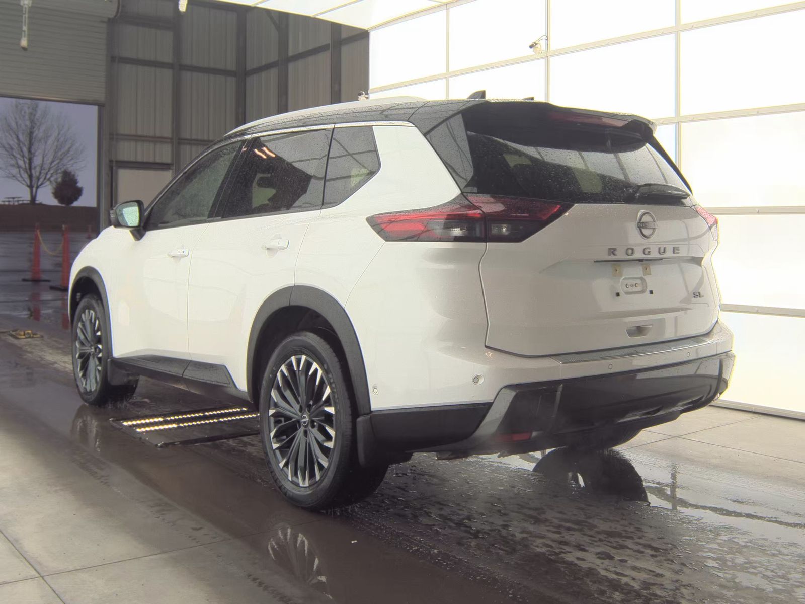 2025 Nissan Rogue SL FWD