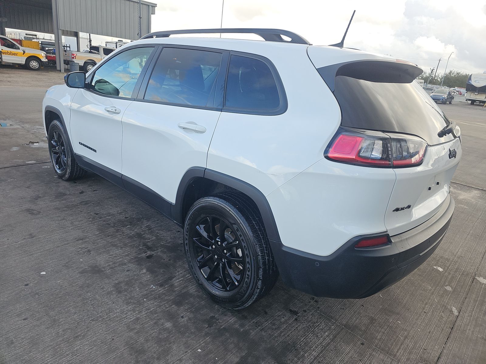 2023 Jeep Cherokee Altitude Lux AWD