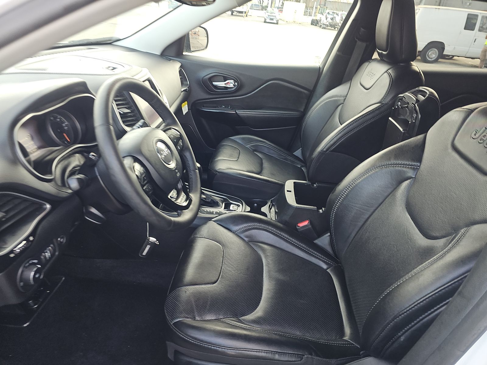 2023 Jeep Cherokee Altitude Lux AWD