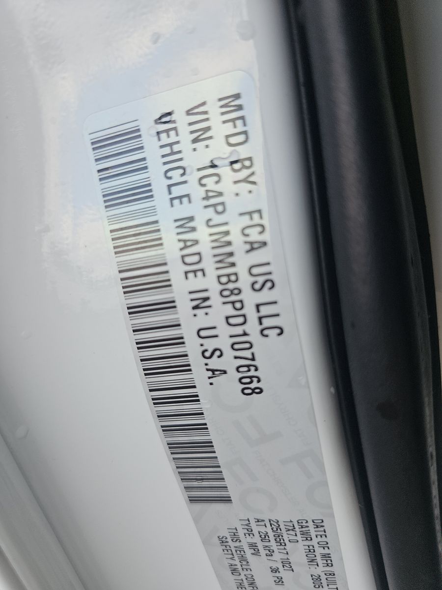 2023 Jeep Cherokee Altitude Lux AWD