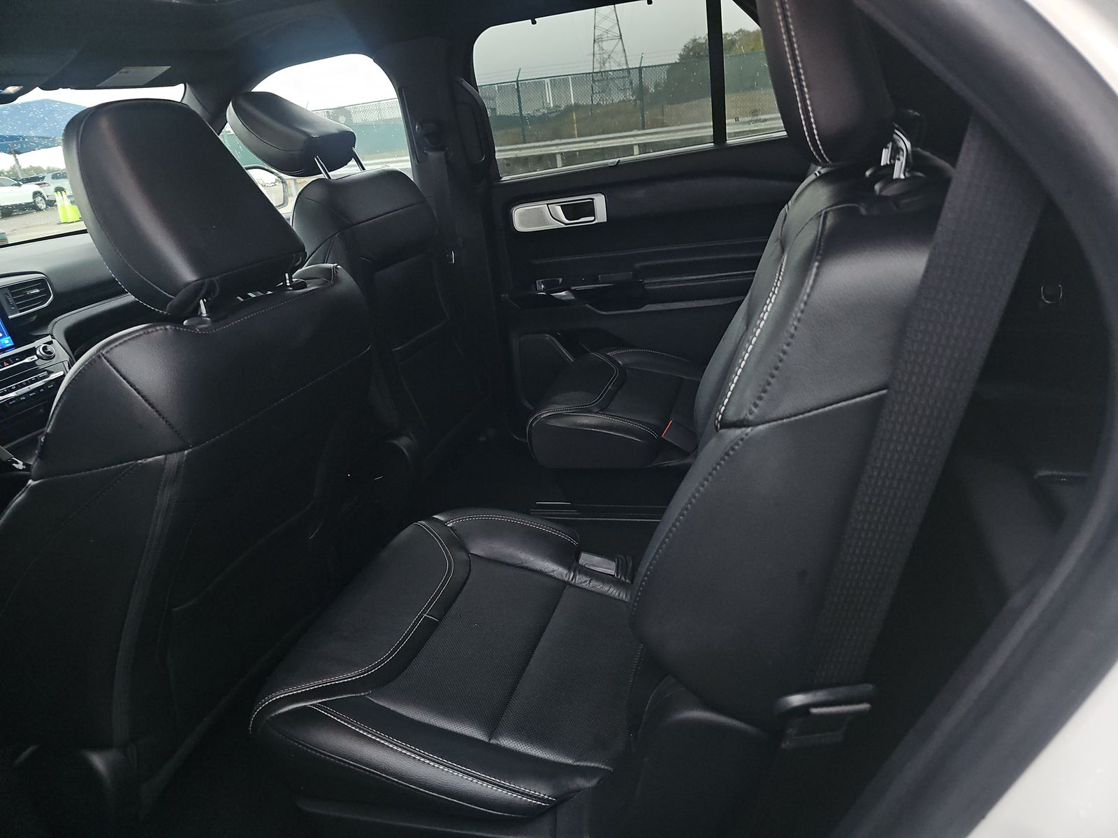 2022 Ford Explorer ST AWD