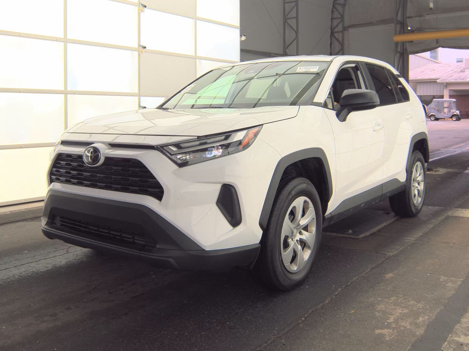 2023 Toyota RAV4 LE FWD