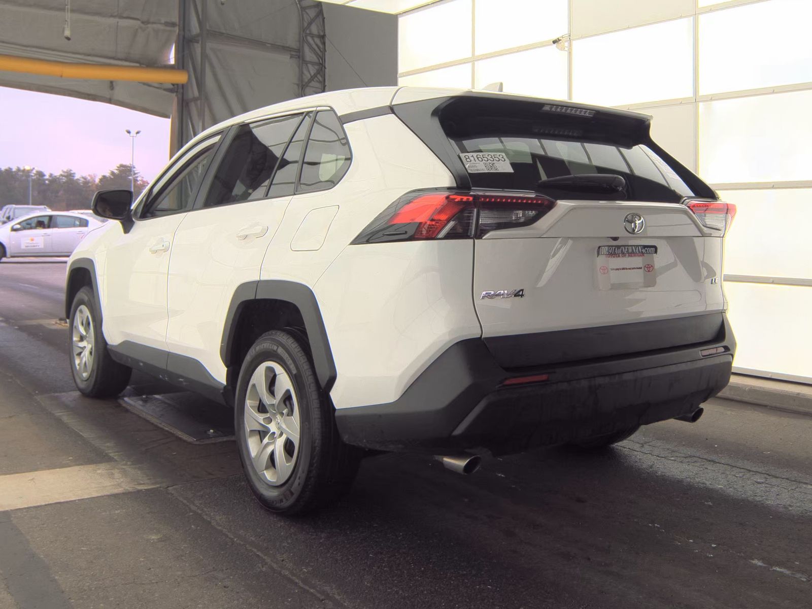 2023 Toyota RAV4 LE FWD