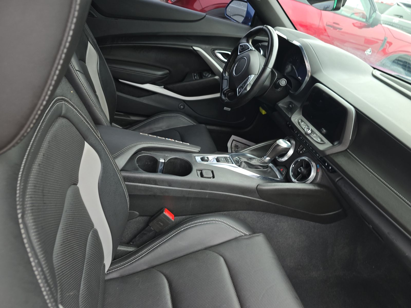 2022 Chevrolet Camaro 2LT RWD