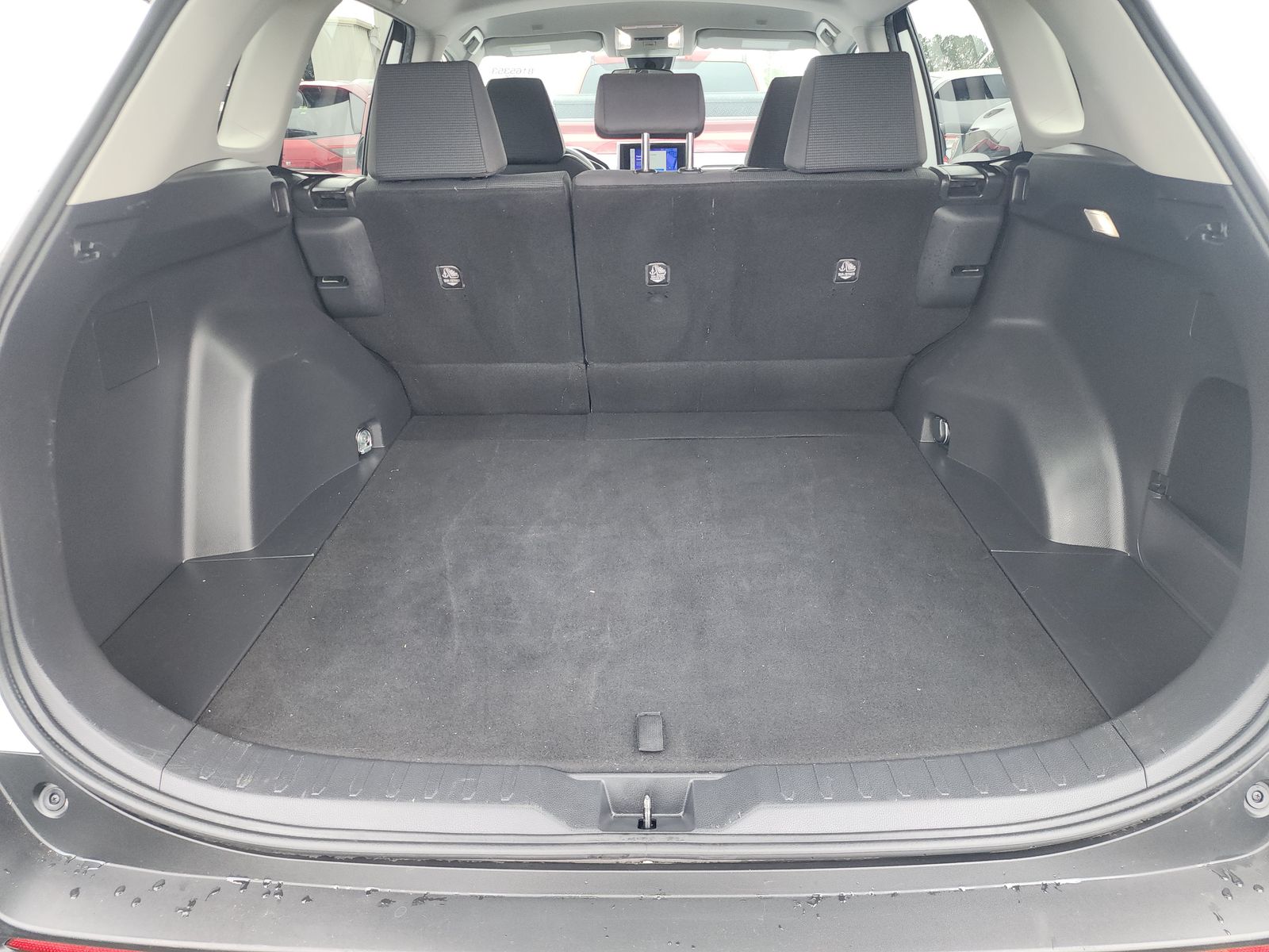 2023 Toyota RAV4 LE FWD