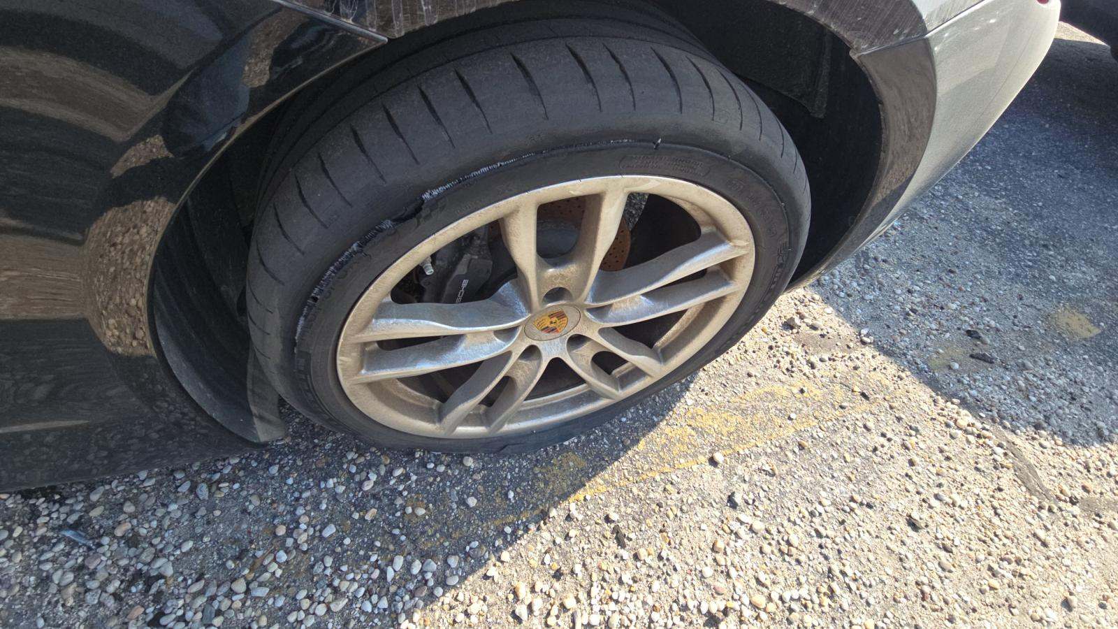 2016 Porsche Cayman Base RWD