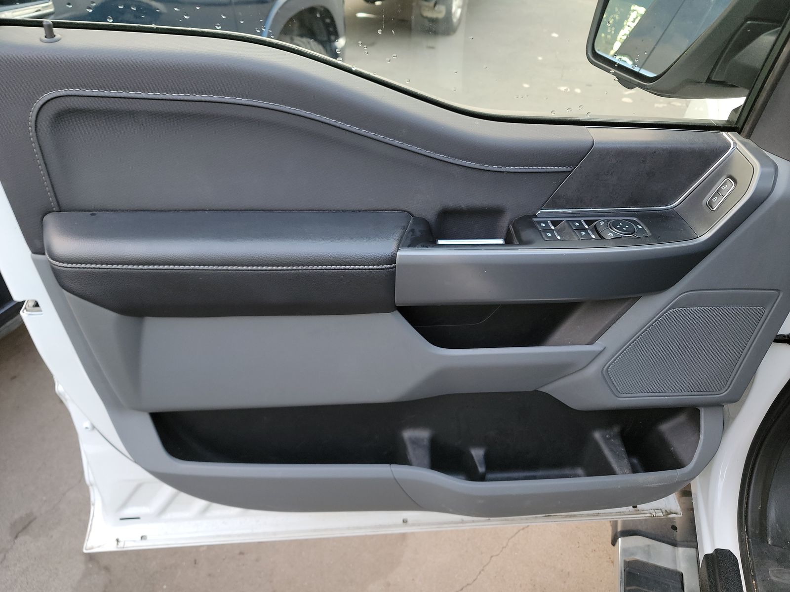 2024 Ford F-150 XLT AWD