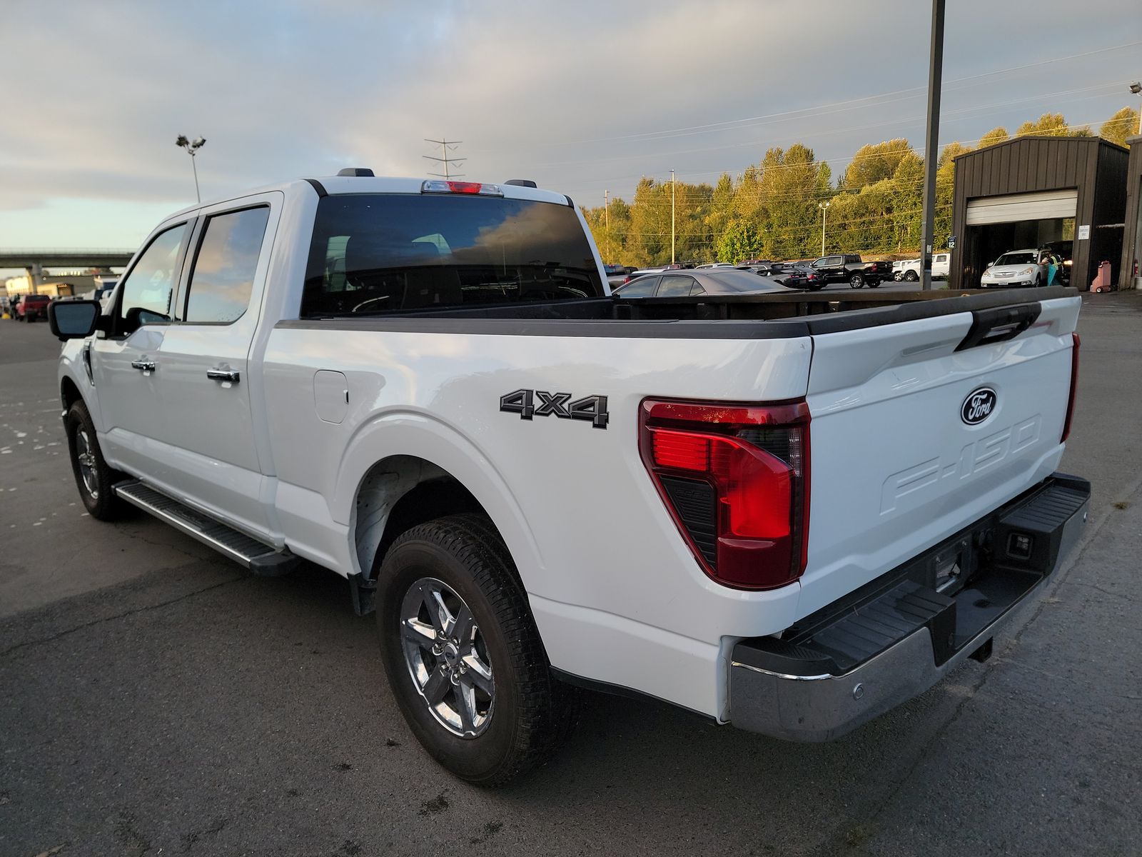 2024 Ford F-150 XLT AWD