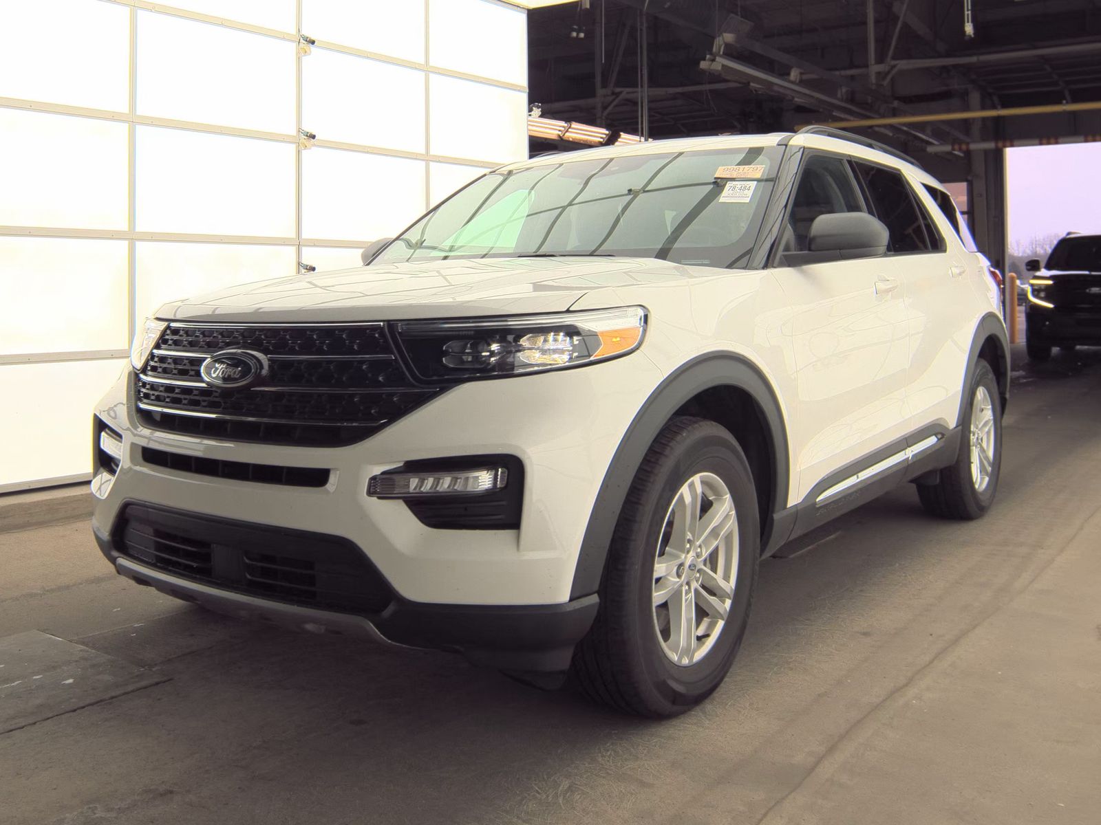 2023 Ford Explorer XLT AWD