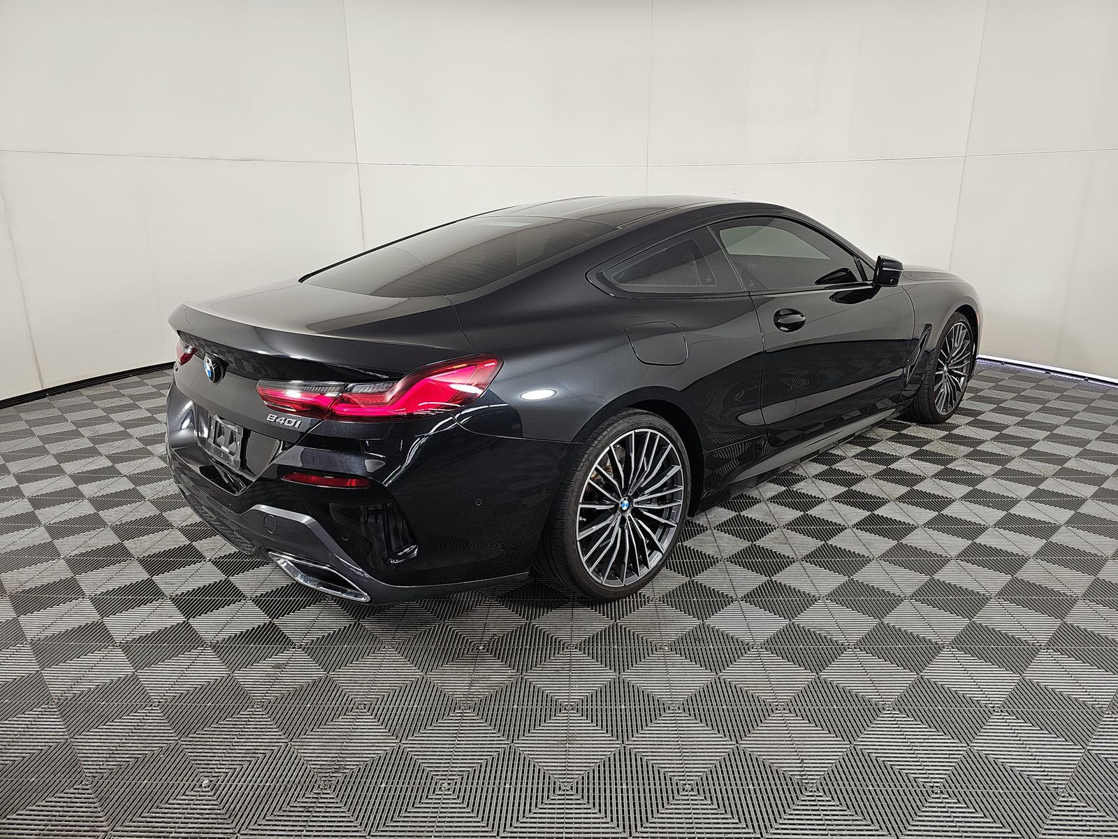 2022 BMW 8 Series 840i xDrive AWD