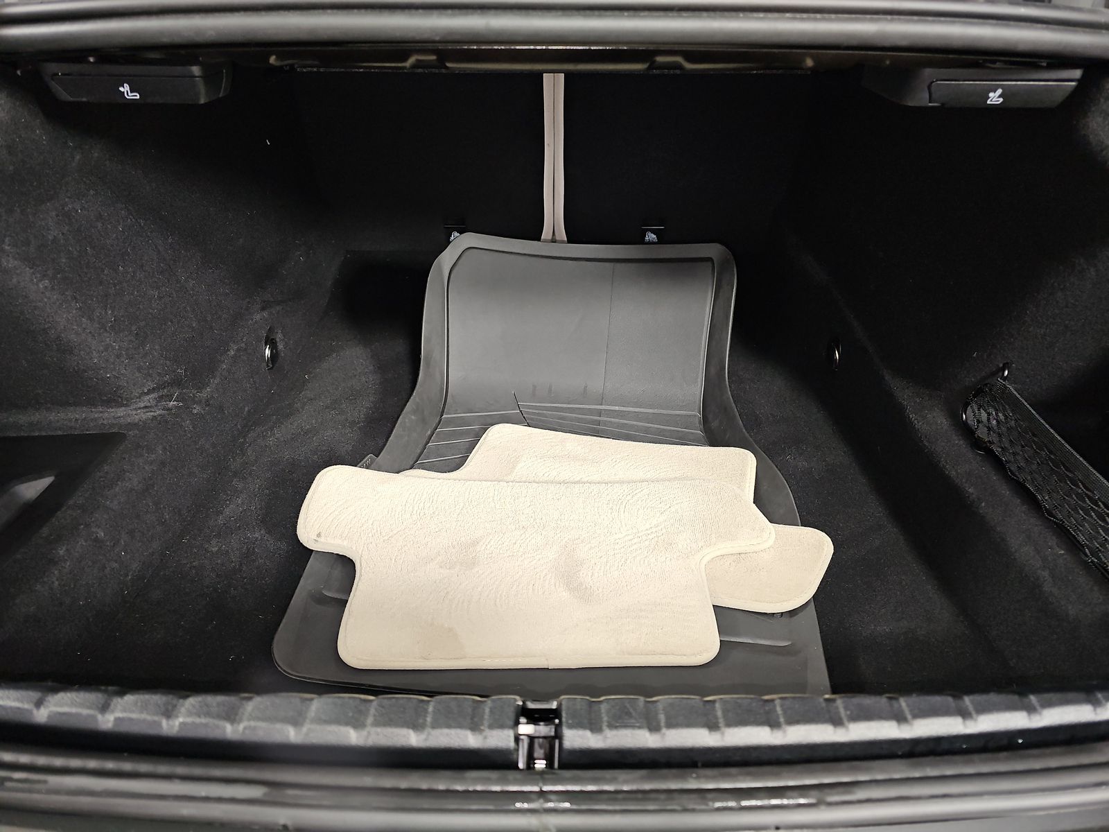 2022 BMW 8 Series 840i xDrive AWD