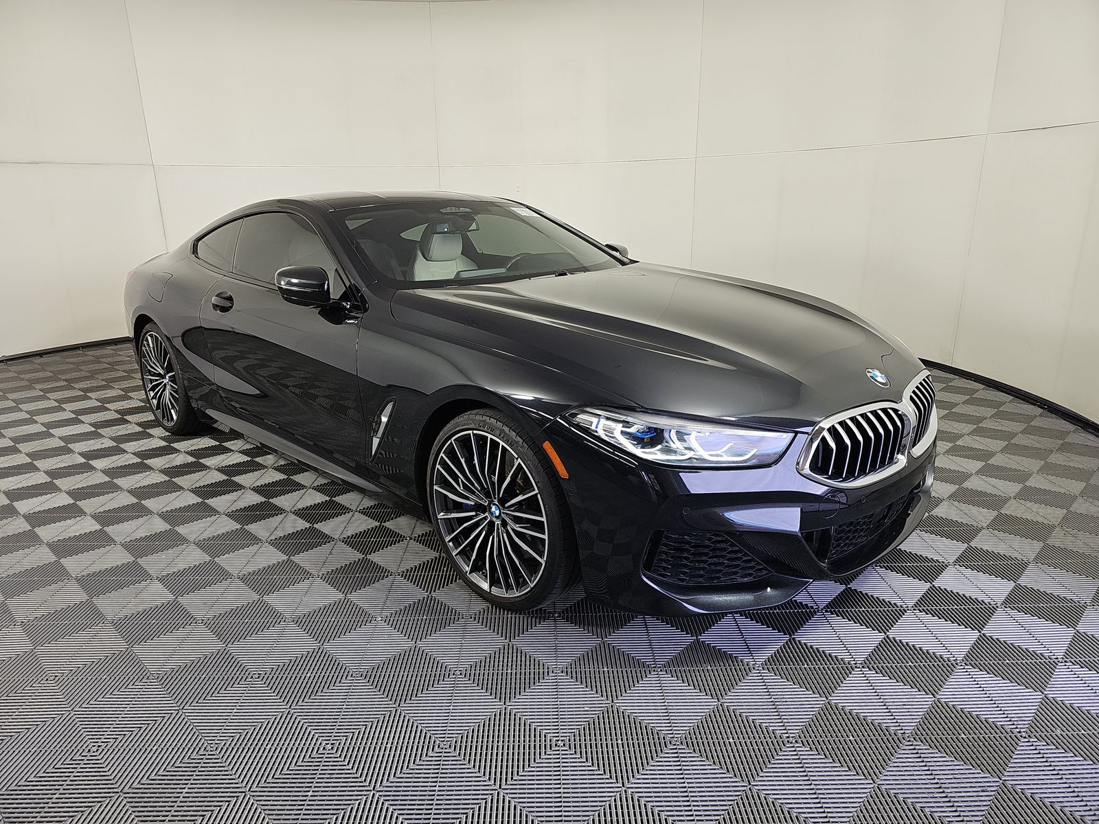 2022 BMW 8 Series 840i xDrive AWD