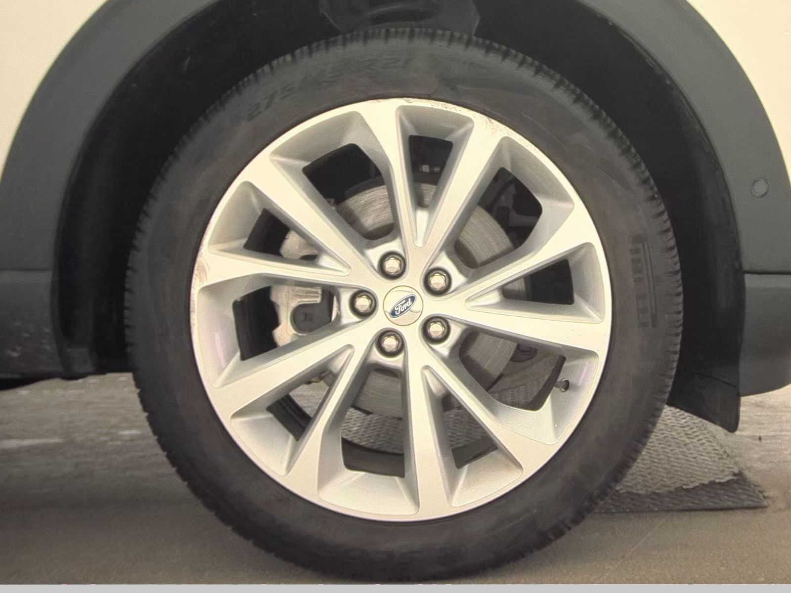 2022 Ford Explorer Platinum AWD