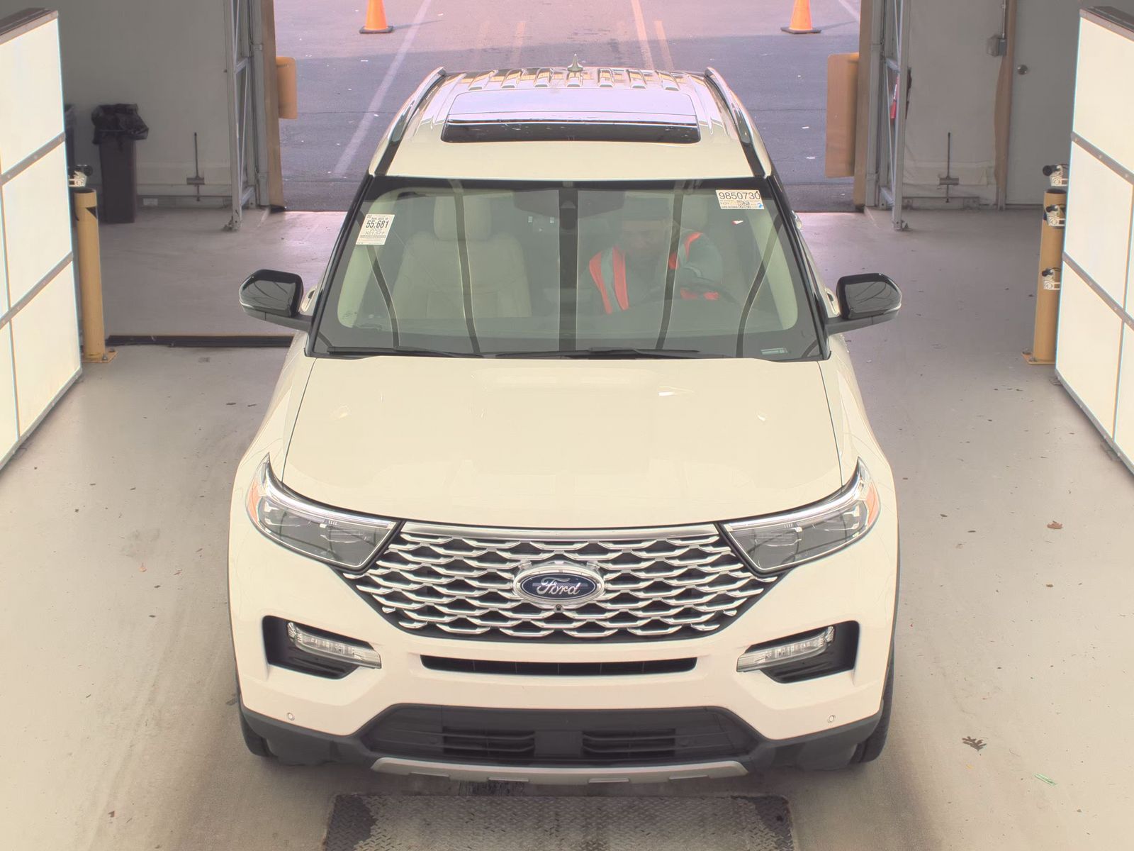 2022 Ford Explorer Platinum AWD