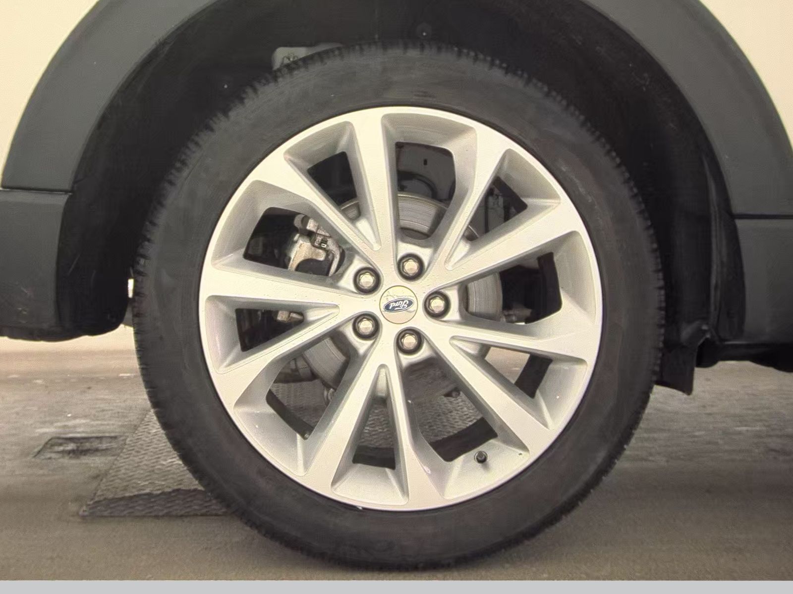 2022 Ford Explorer Platinum AWD