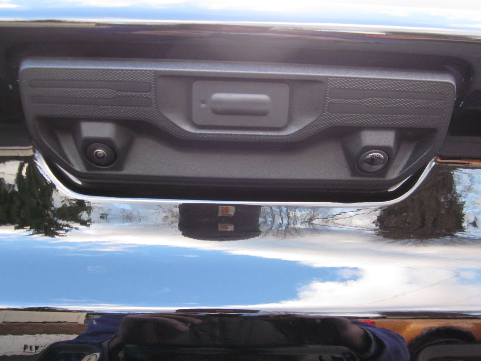 2025 Chevrolet Silverado 1500 LTZ AWD