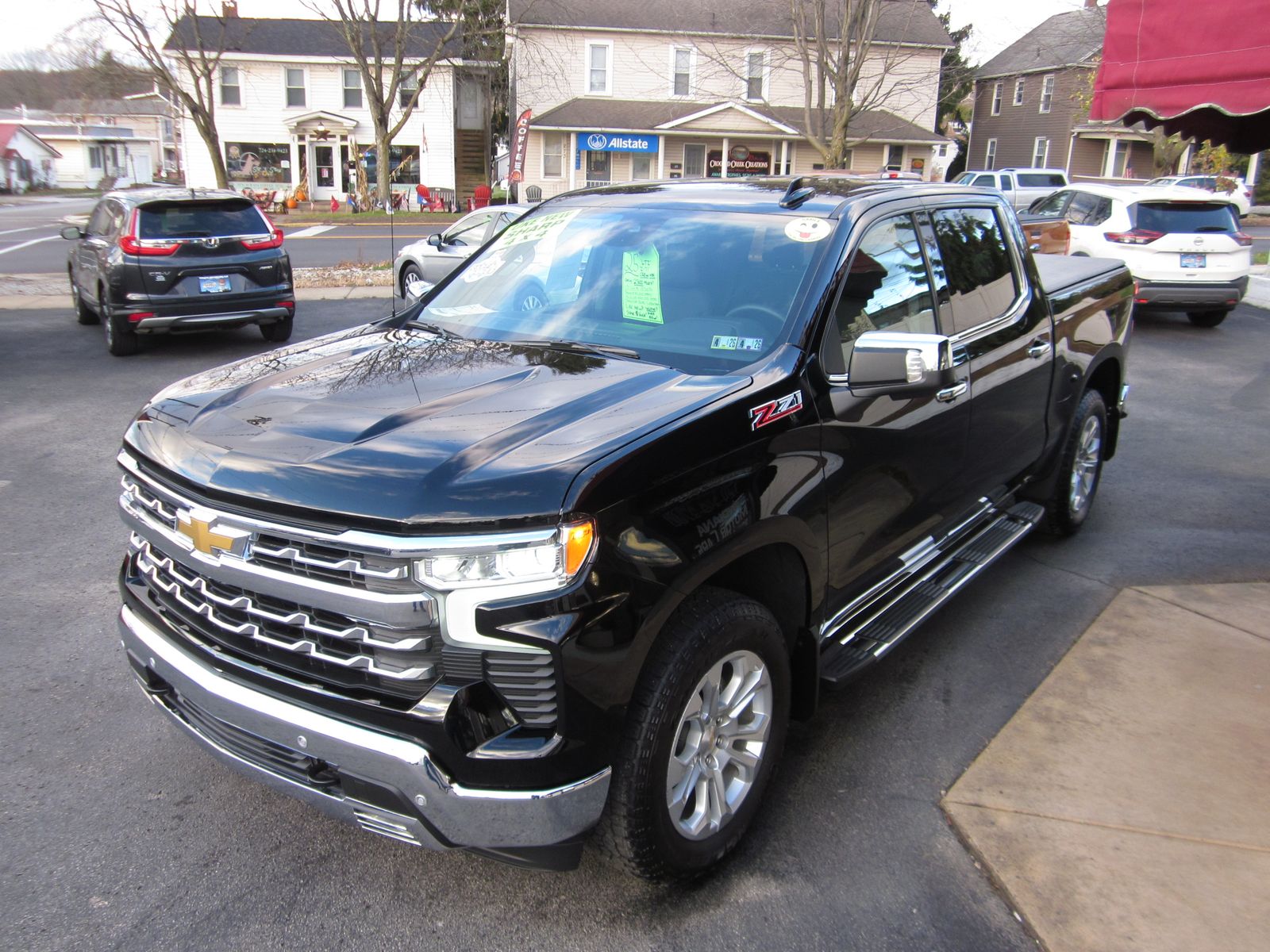 2025 Chevrolet Silverado 1500 LTZ AWD