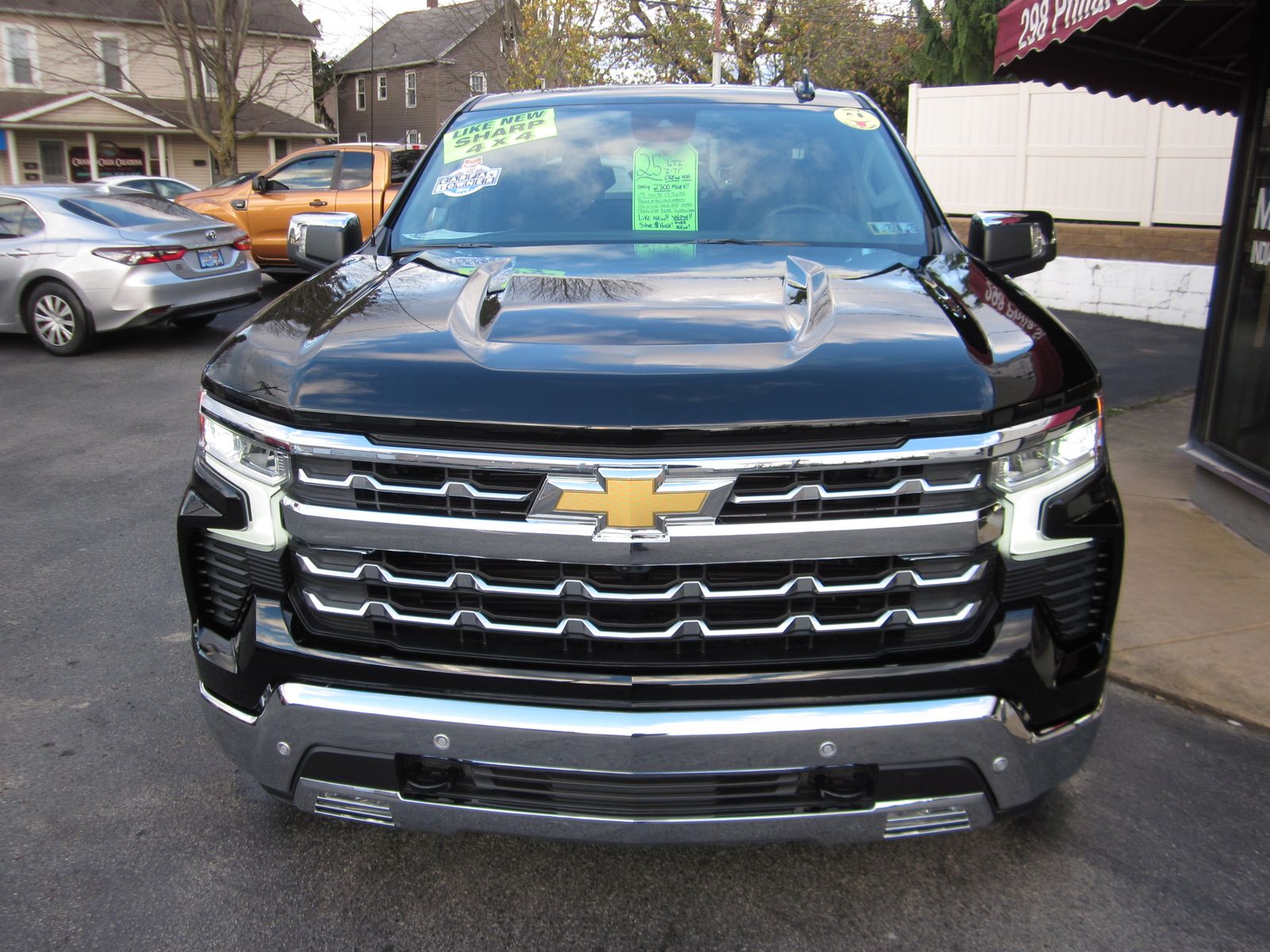 2025 Chevrolet Silverado 1500 LTZ AWD
