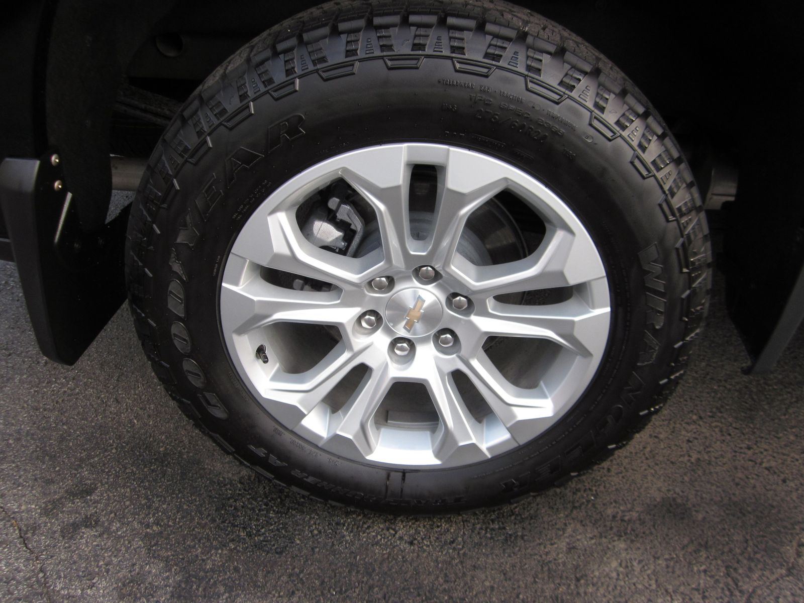 2025 Chevrolet Silverado 1500 LTZ AWD