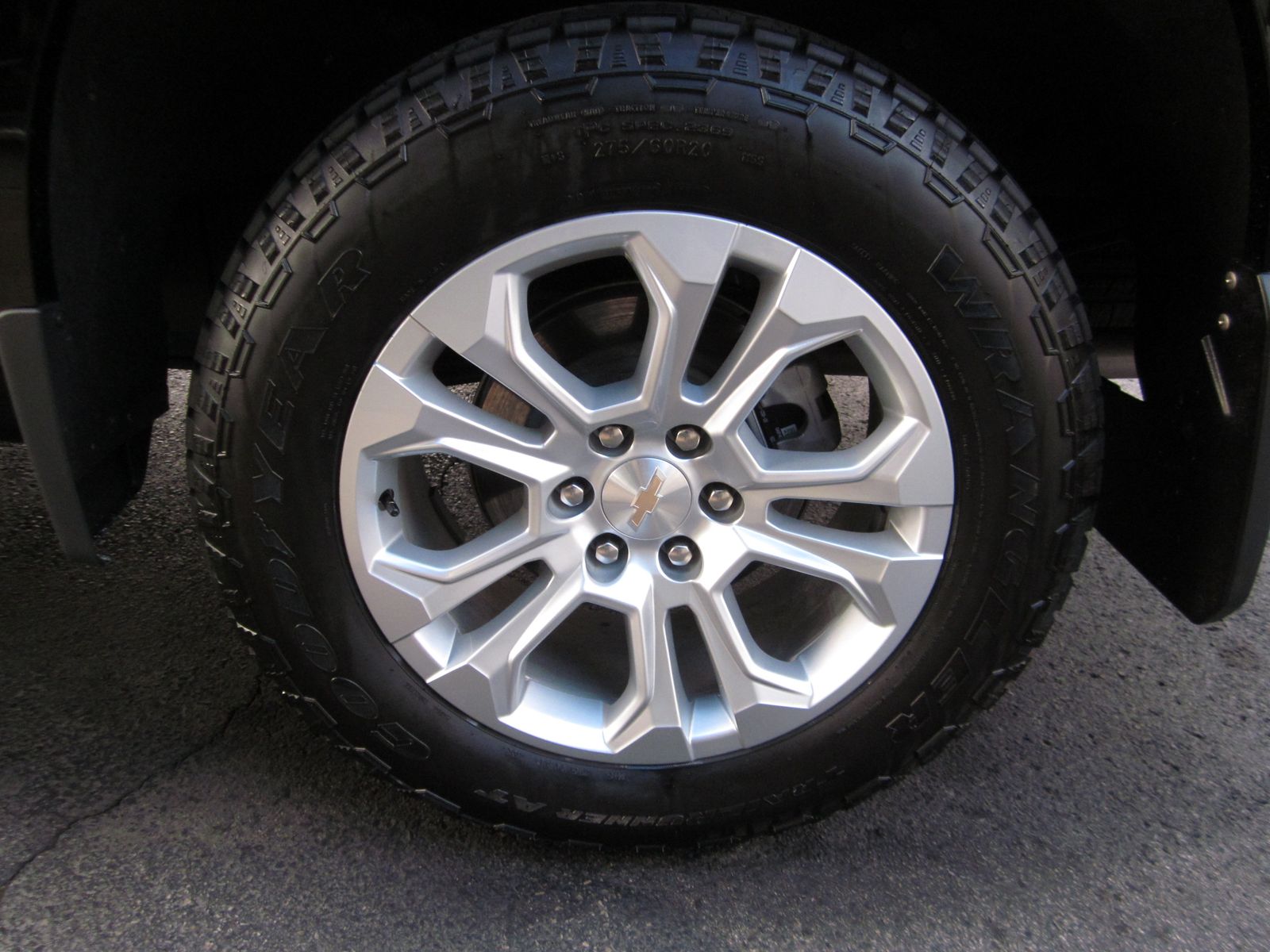 2025 Chevrolet Silverado 1500 LTZ AWD