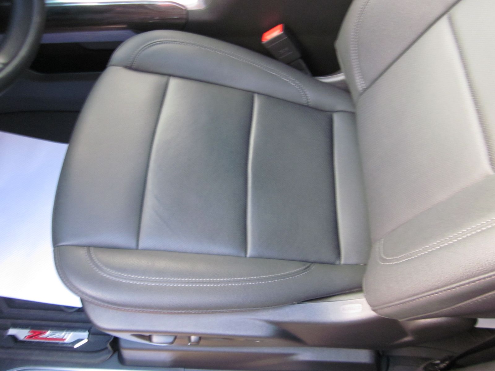 2025 Chevrolet Silverado 1500 LTZ AWD