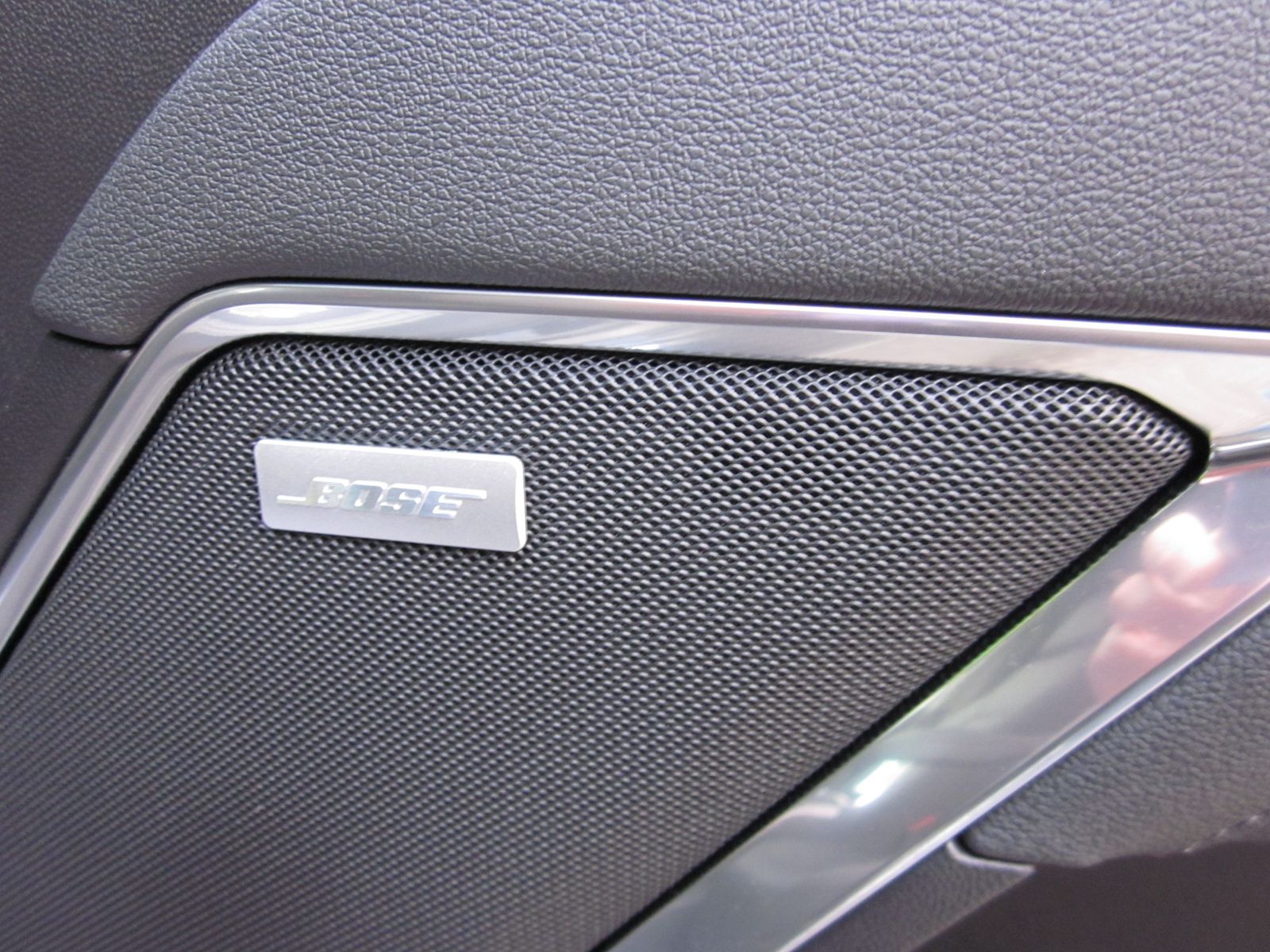 2025 Chevrolet Silverado 1500 LTZ AWD