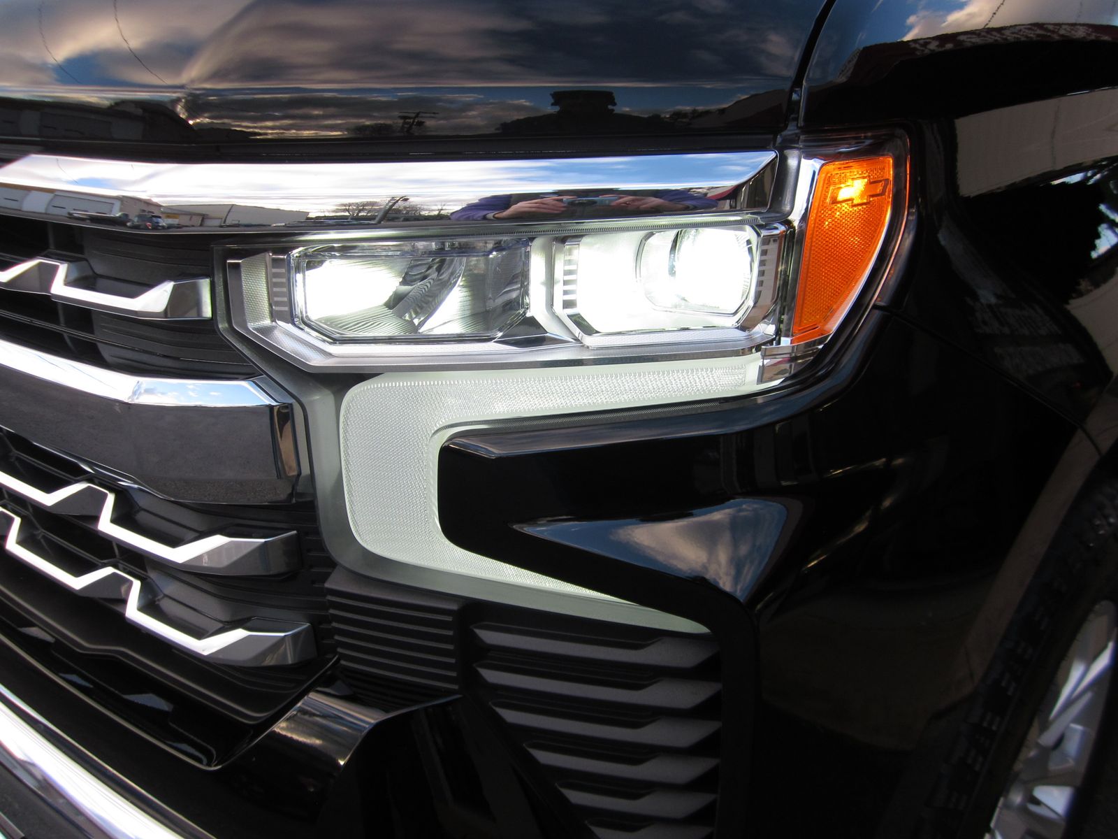 2025 Chevrolet Silverado 1500 LTZ AWD